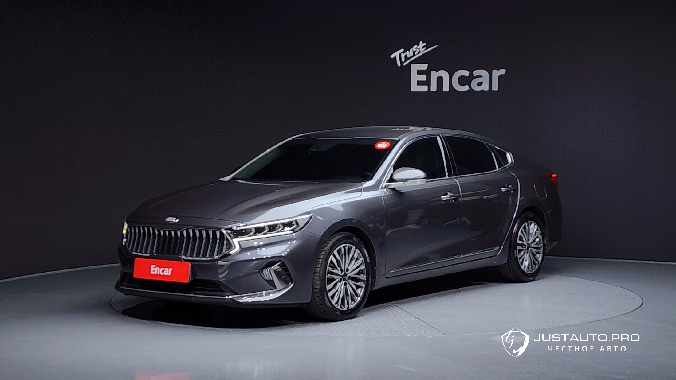 Автомобиль Kia K7