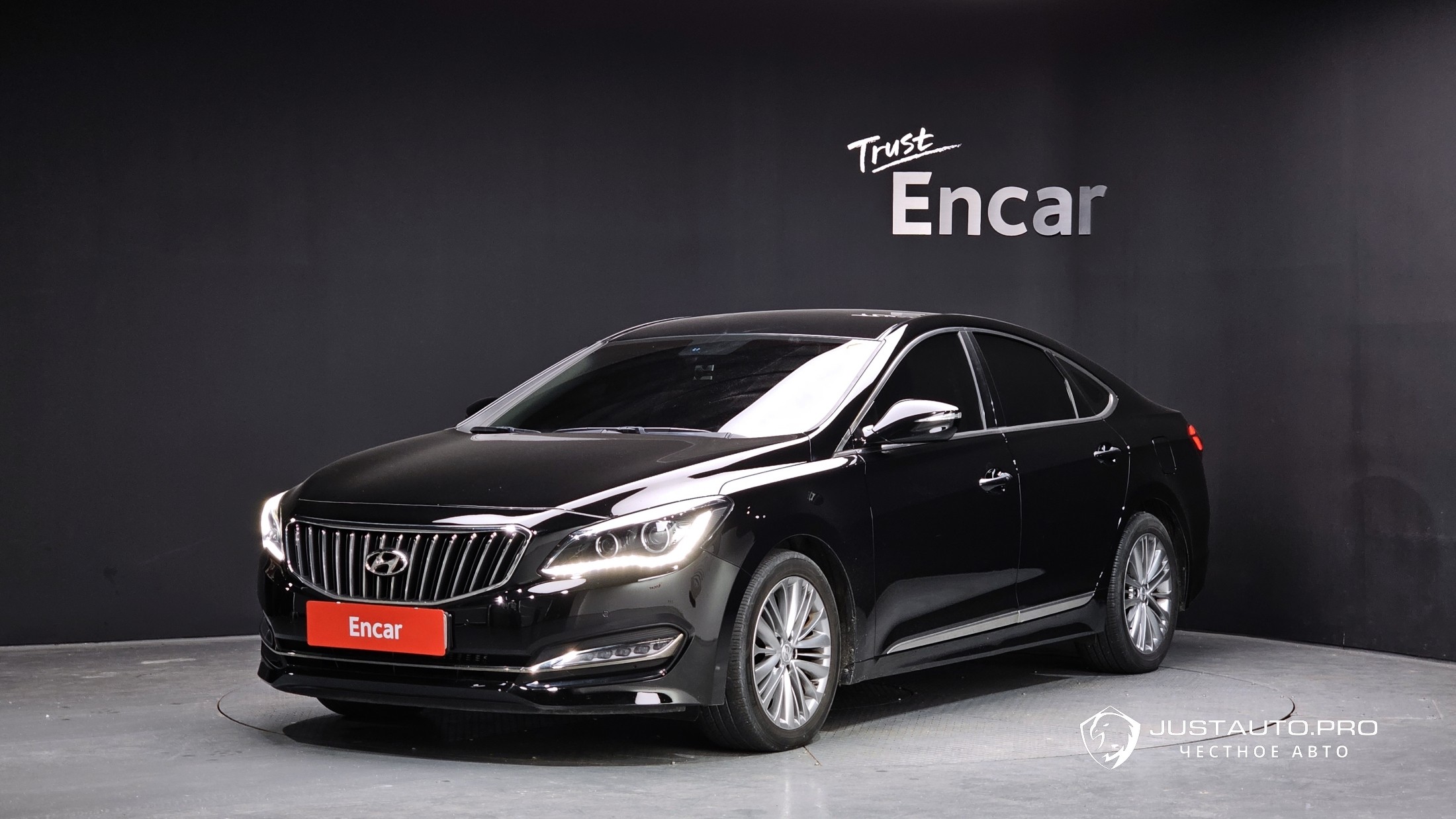 Автомобиль Hyundai Aslan