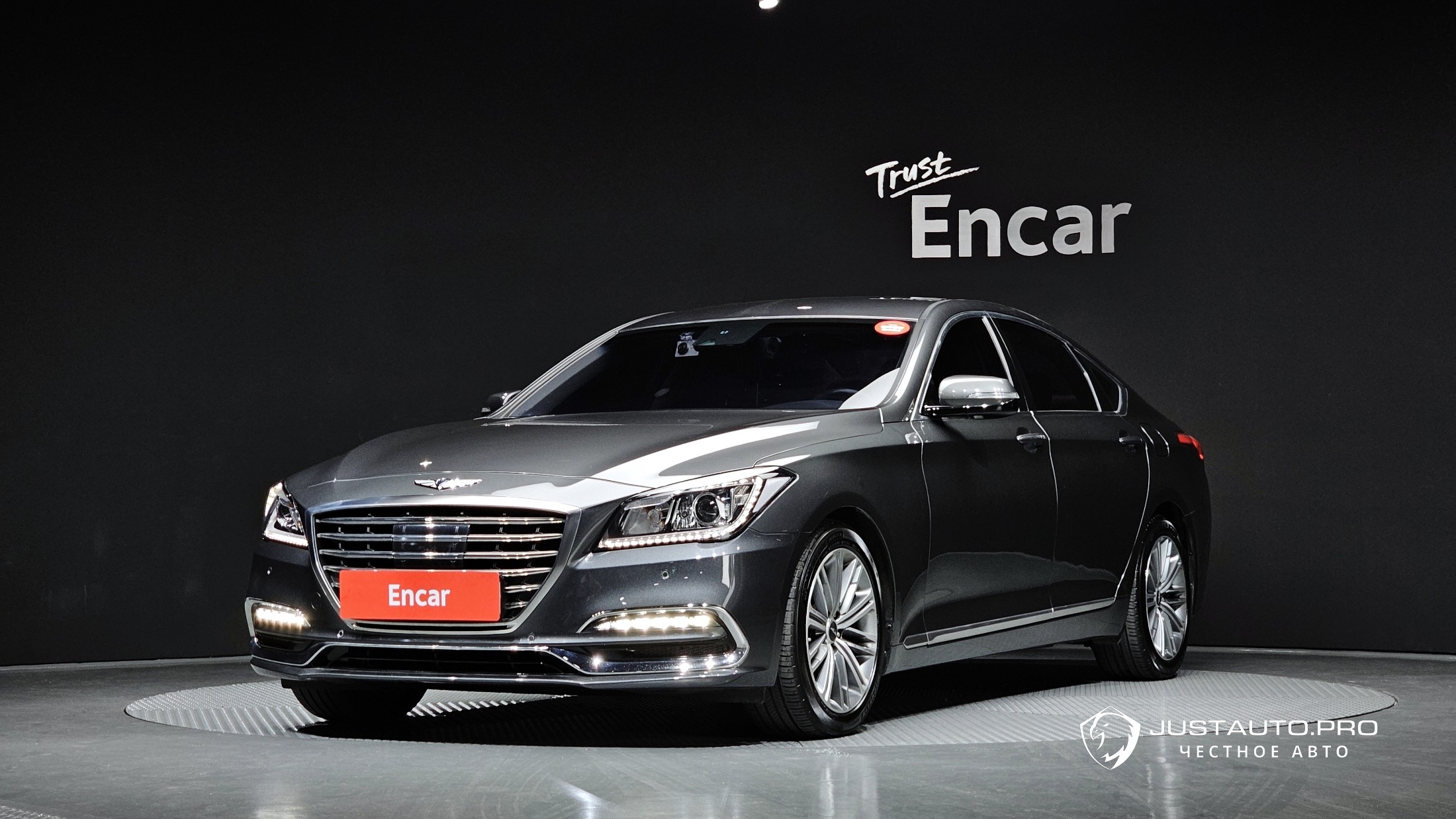 Автомобиль Genesis G80