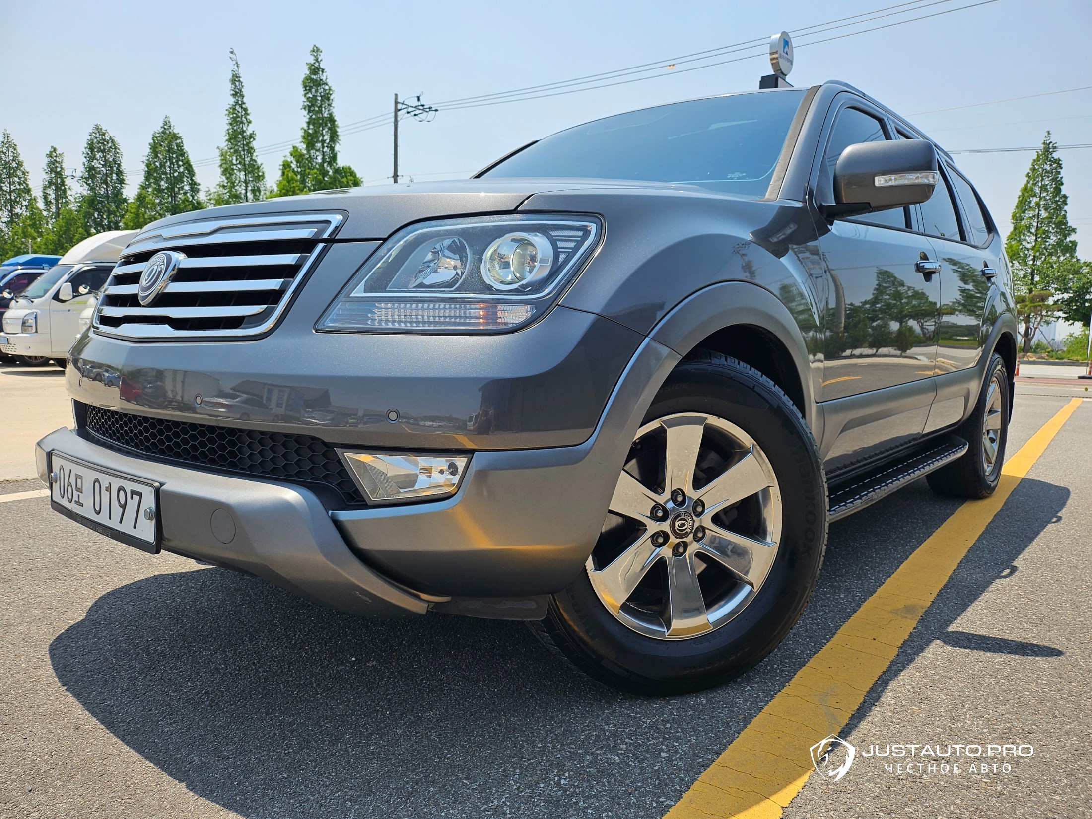 Автомобиль Kia Mohave