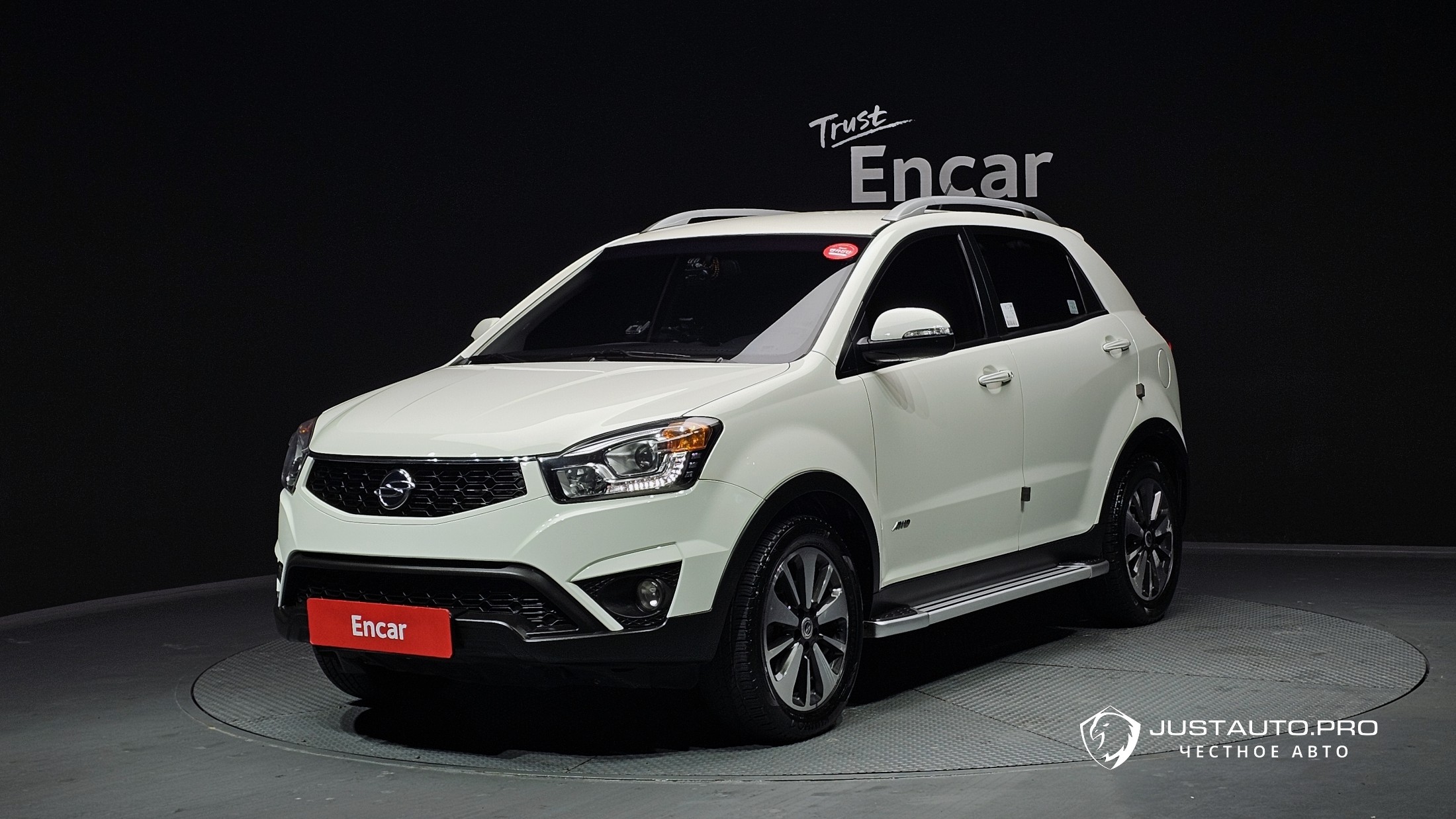 Автомобиль KG_Mobility_Ssangyong KORANDO