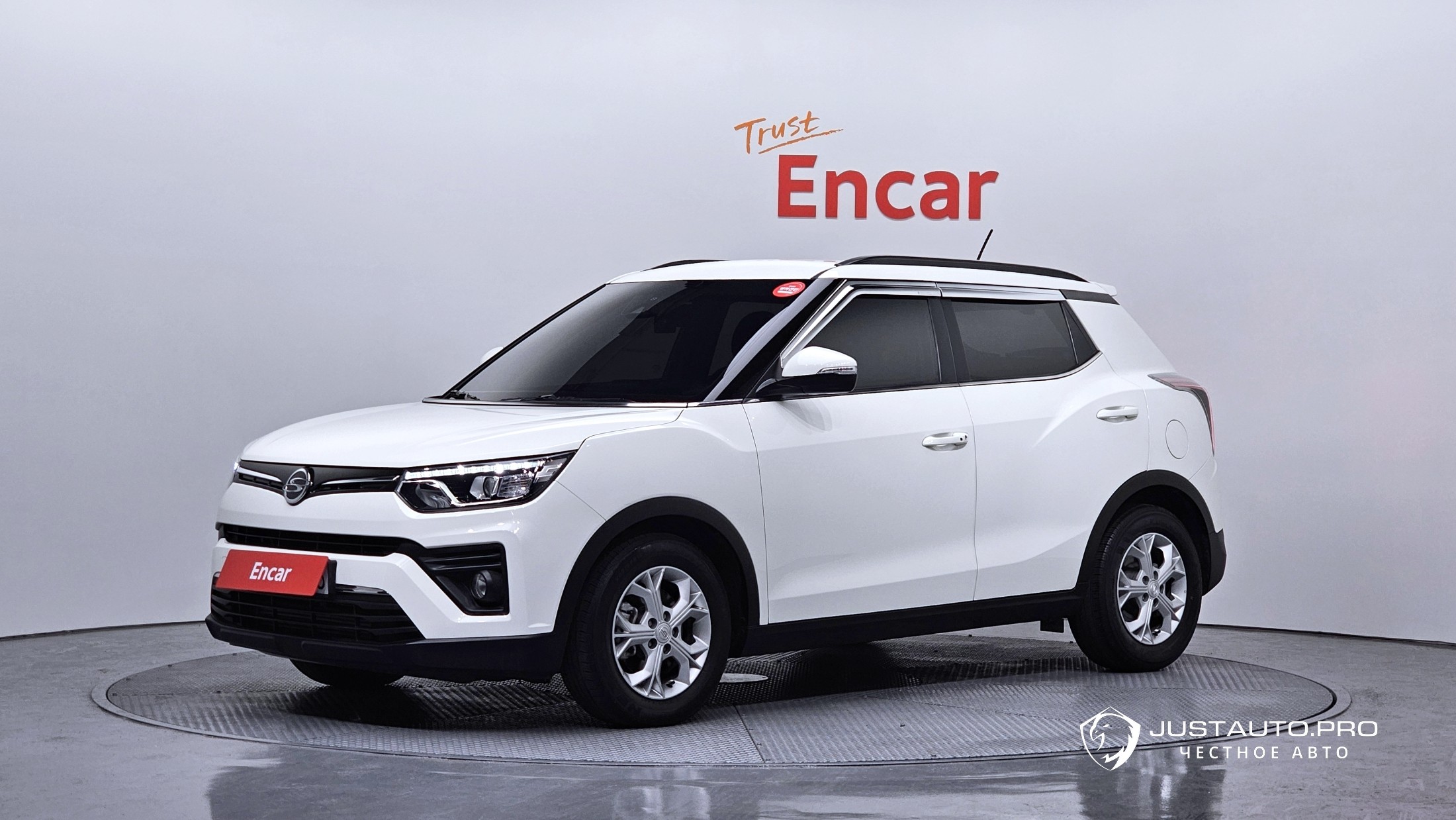 Автомобиль KG_Mobility_Ssangyong TIBOLI