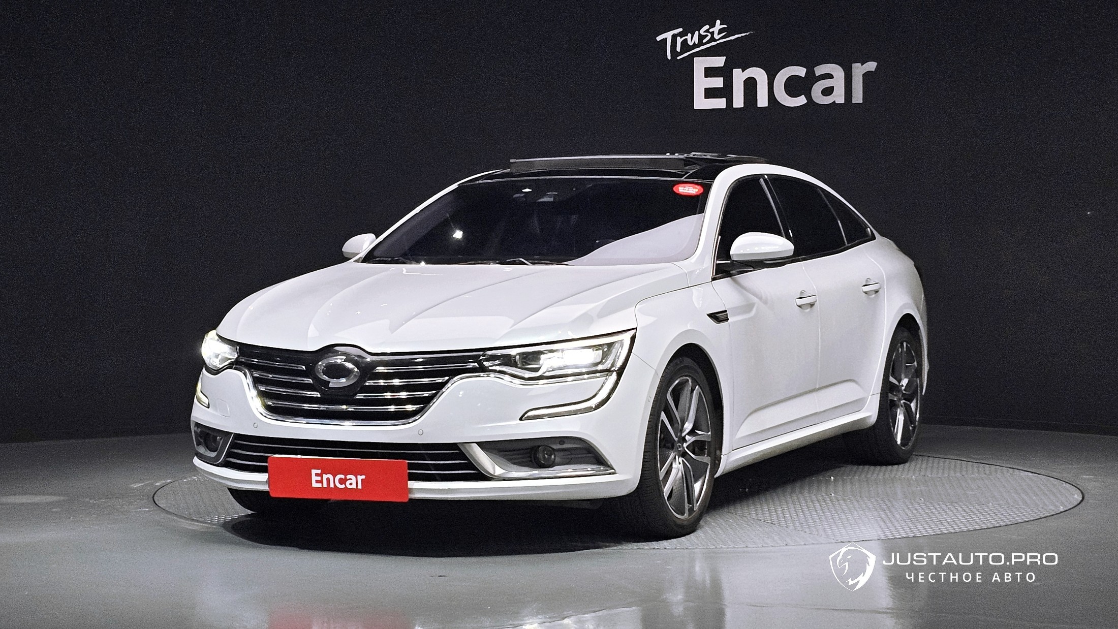 Автомобиль Renault-KoreaSamsung SM6