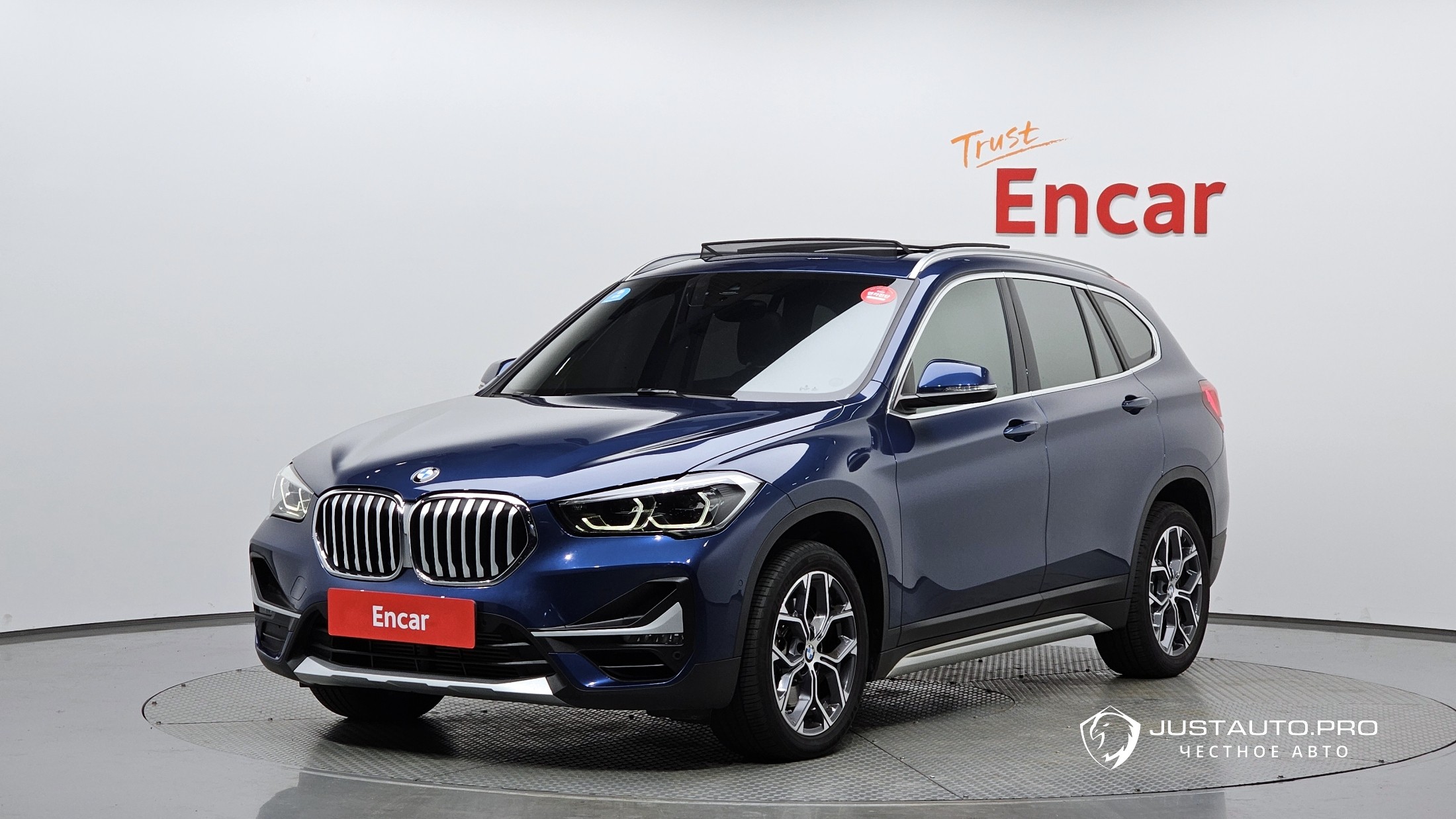 Автомобиль BMW X1