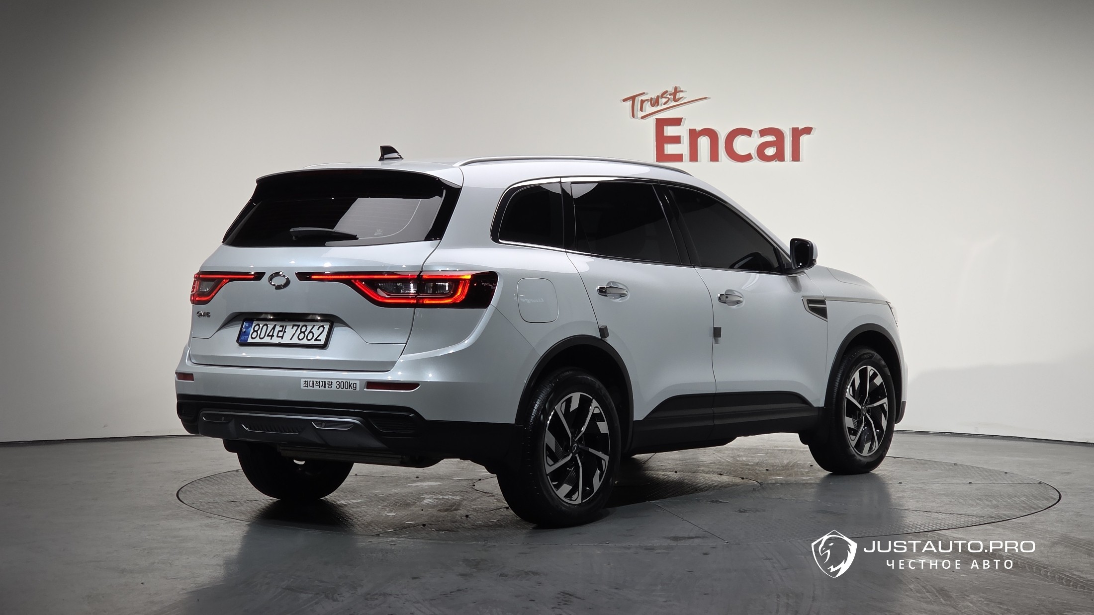 Автомобиль Renault-KoreaSamsung QM6