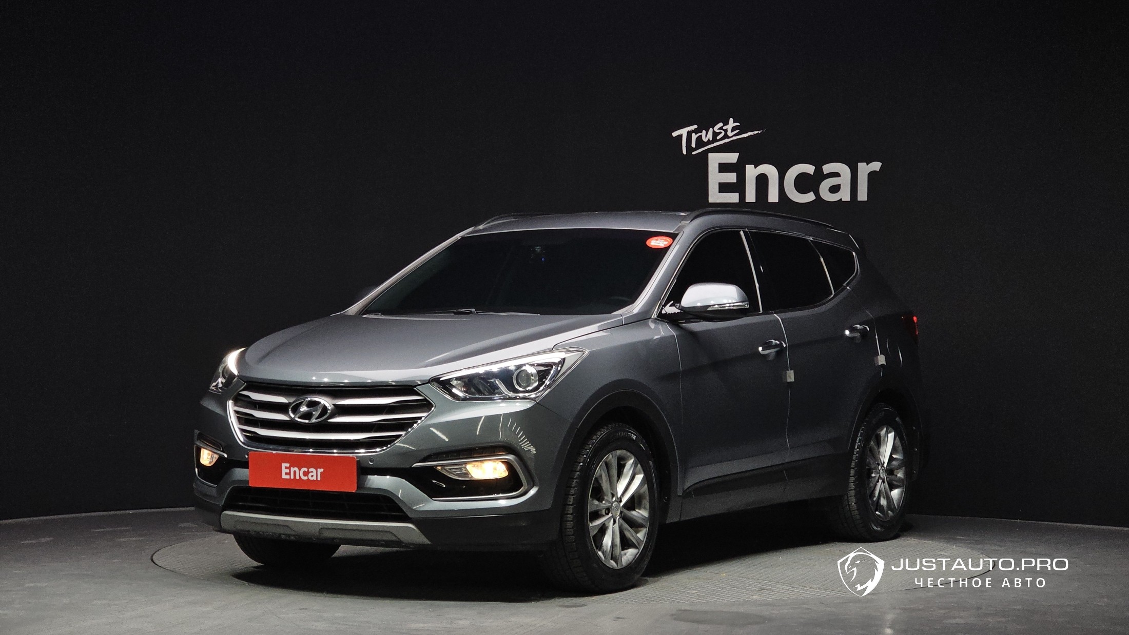 Автомобиль Hyundai Santafe