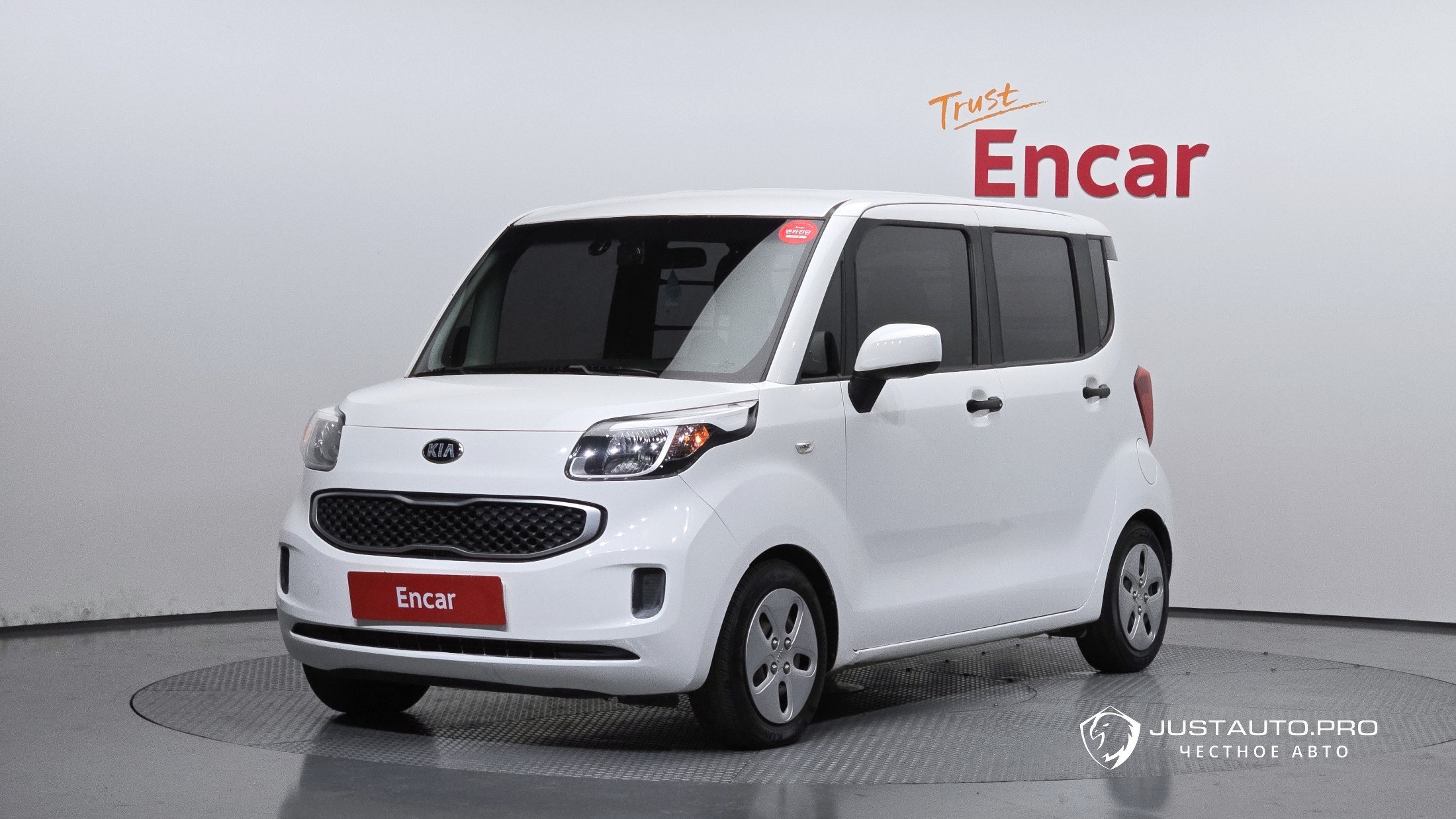 Автомобиль Kia RAY