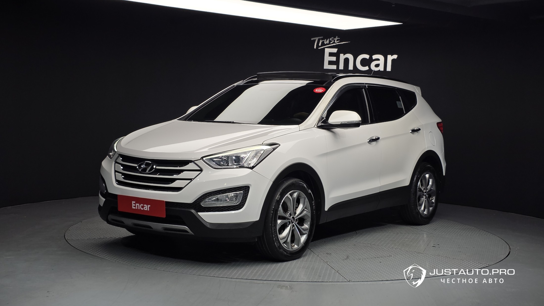 Автомобиль Hyundai Santafe