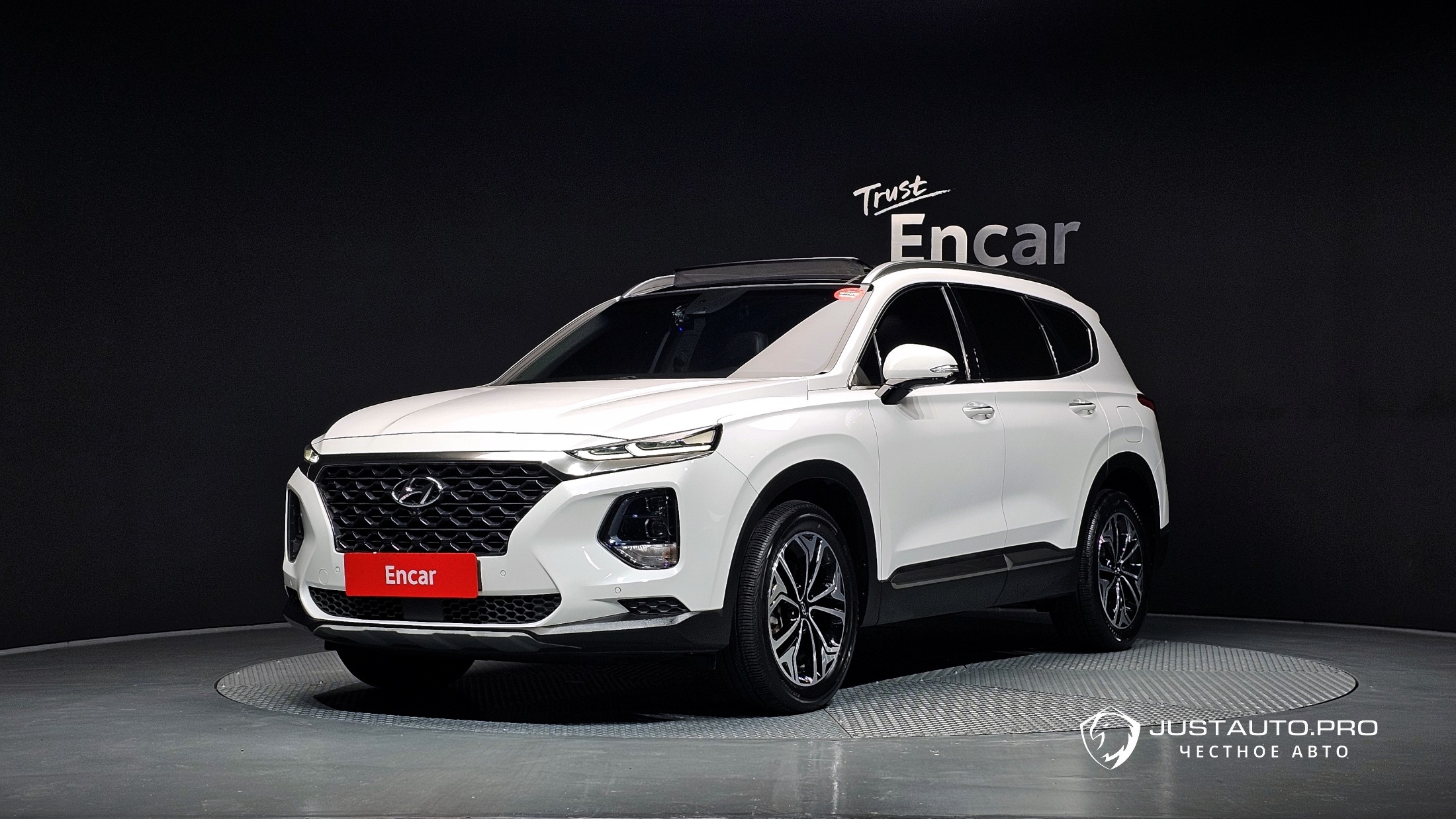 Автомобиль Hyundai Santafe