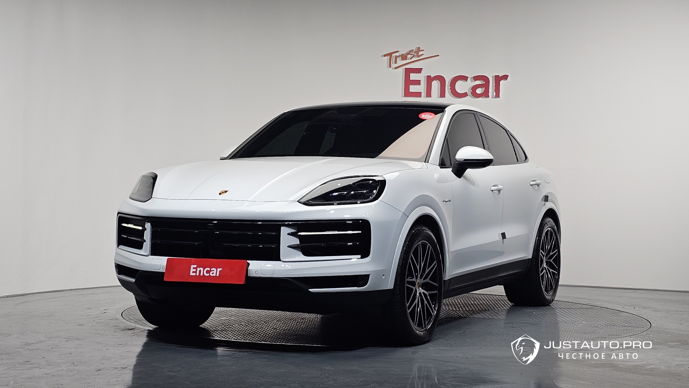 Автомобиль Porsche Cayenne