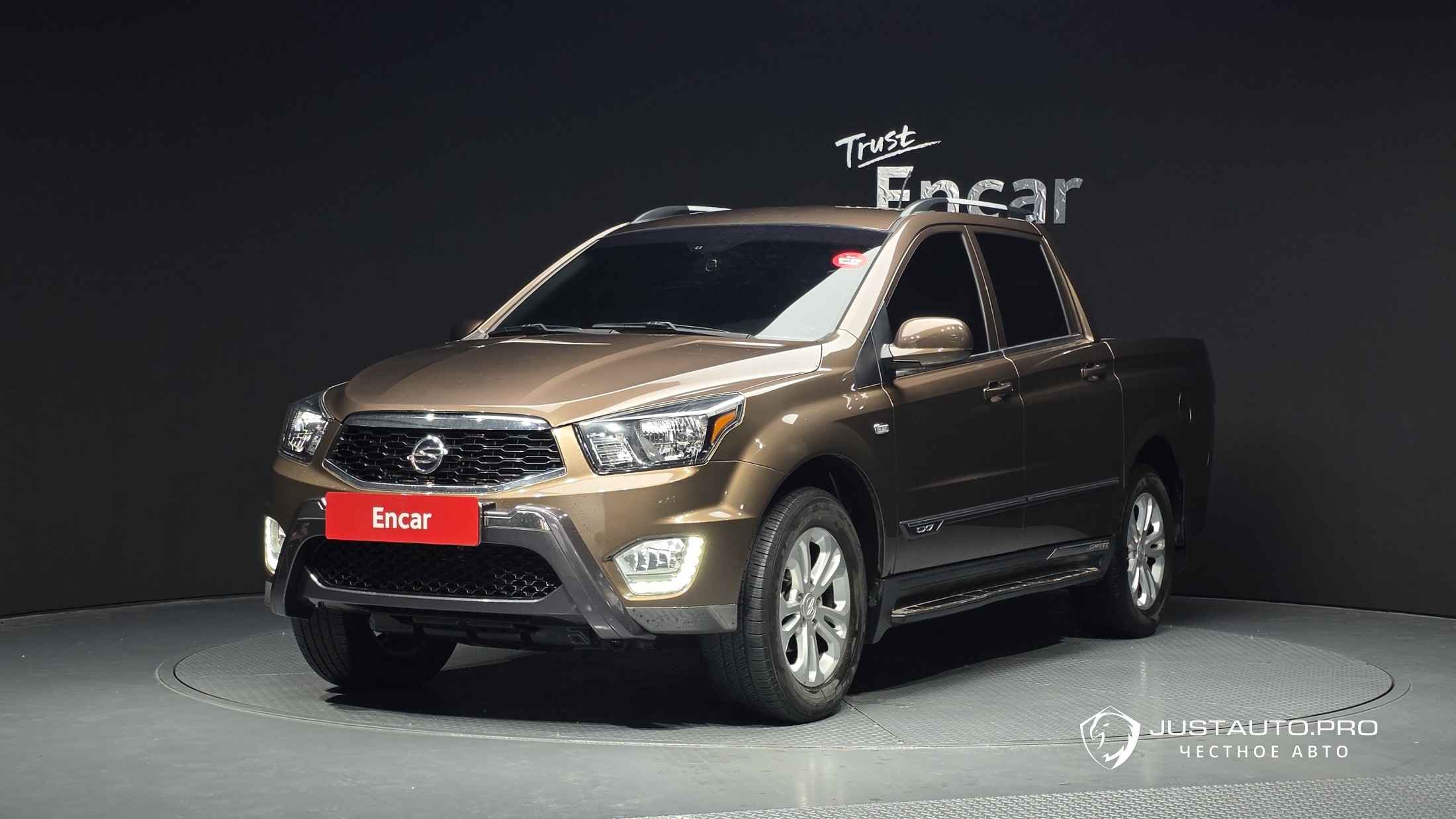 Автомобиль KG_Mobility_Ssangyong KORANDO