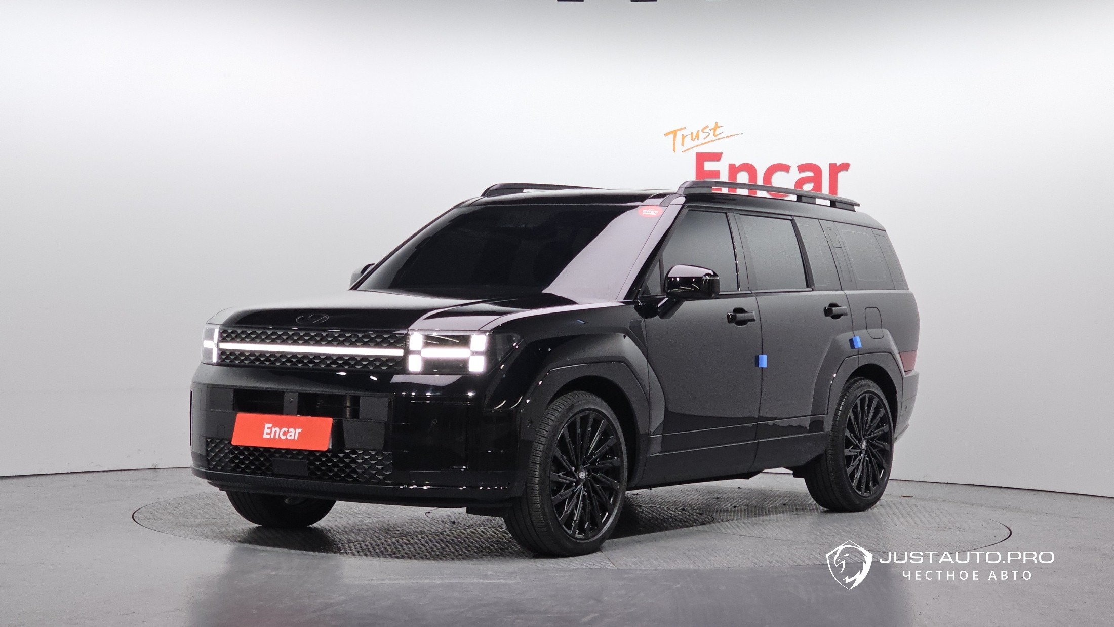 Автомобиль Hyundai Santafe