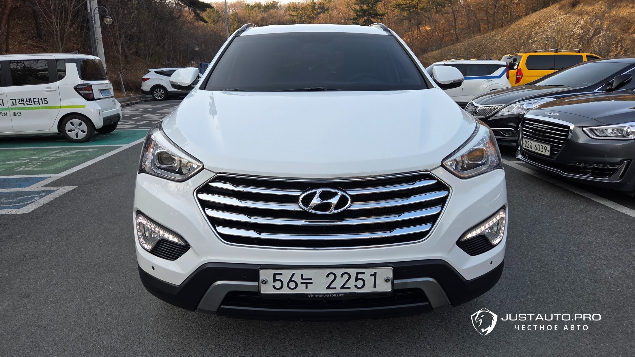 Автомобиль Hyundai Maxcruz