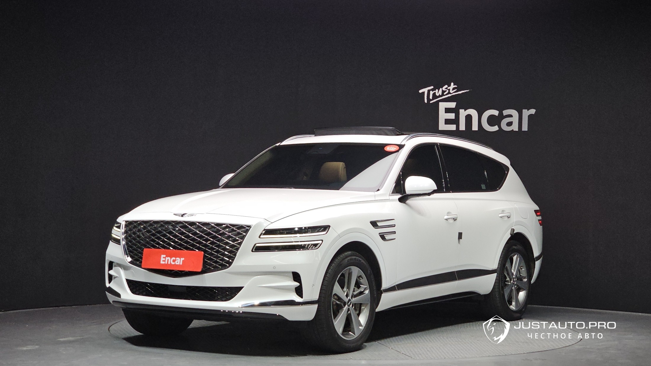 Автомобиль Genesis GV80