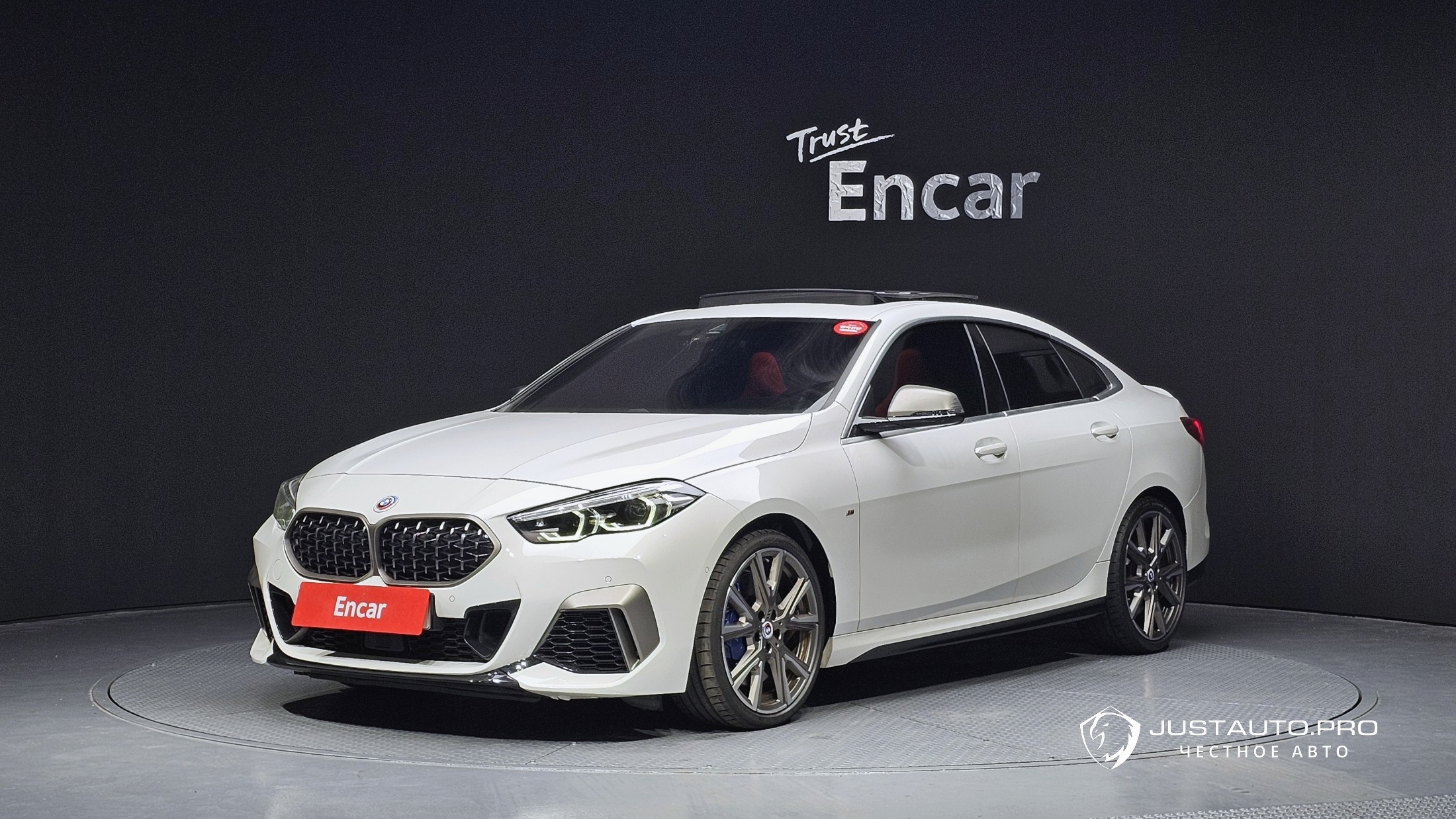 Автомобиль BMW 2-Series