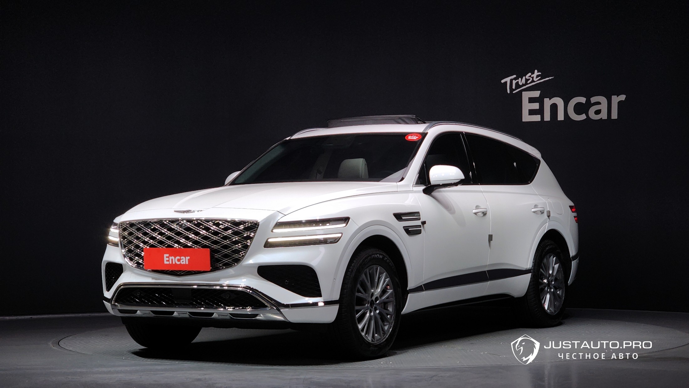 Автомобиль Genesis GV80