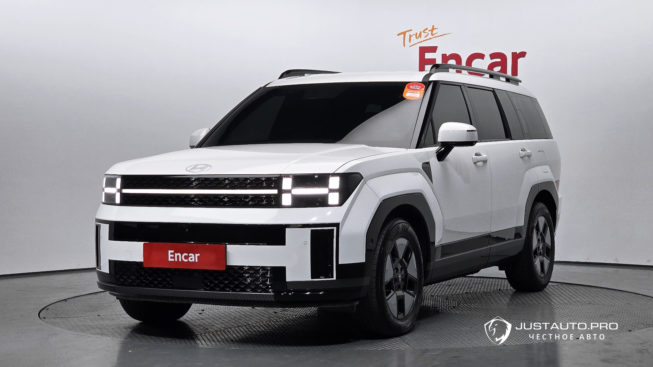 Автомобиль Hyundai Santafe