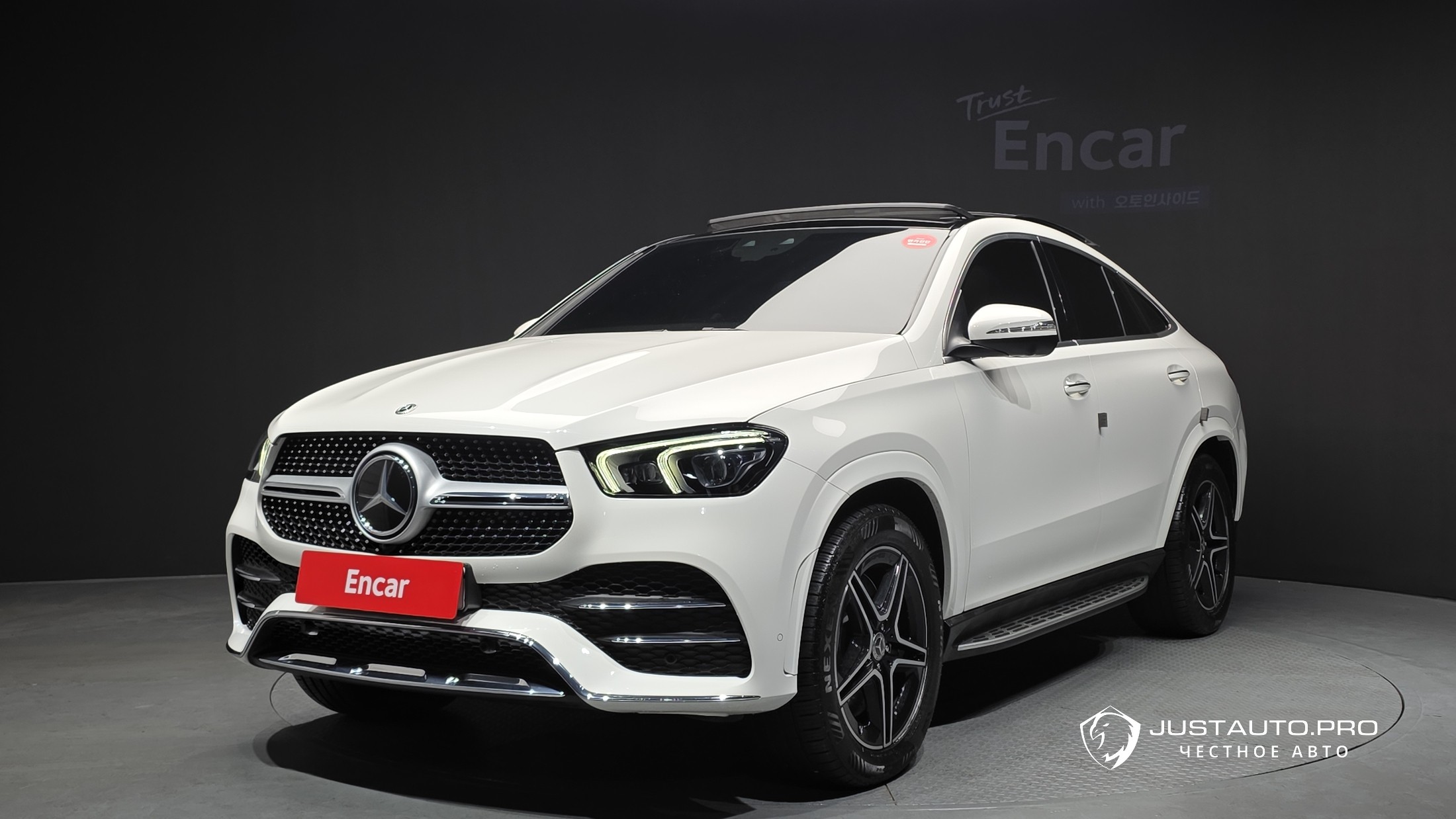 Автомобиль Mercedes-Benz GLE-Class