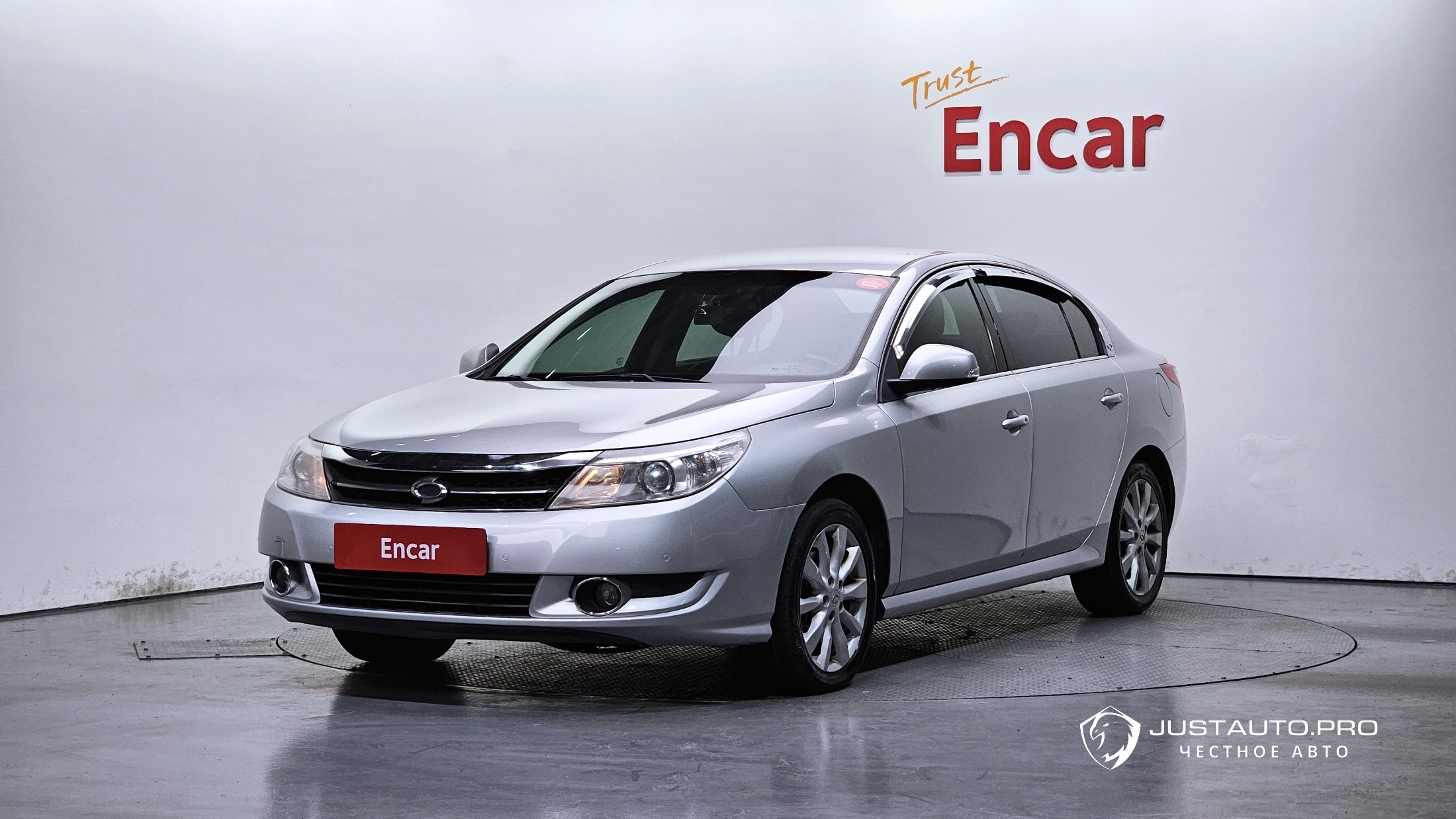 Автомобиль Renault-KoreaSamsung SM5 