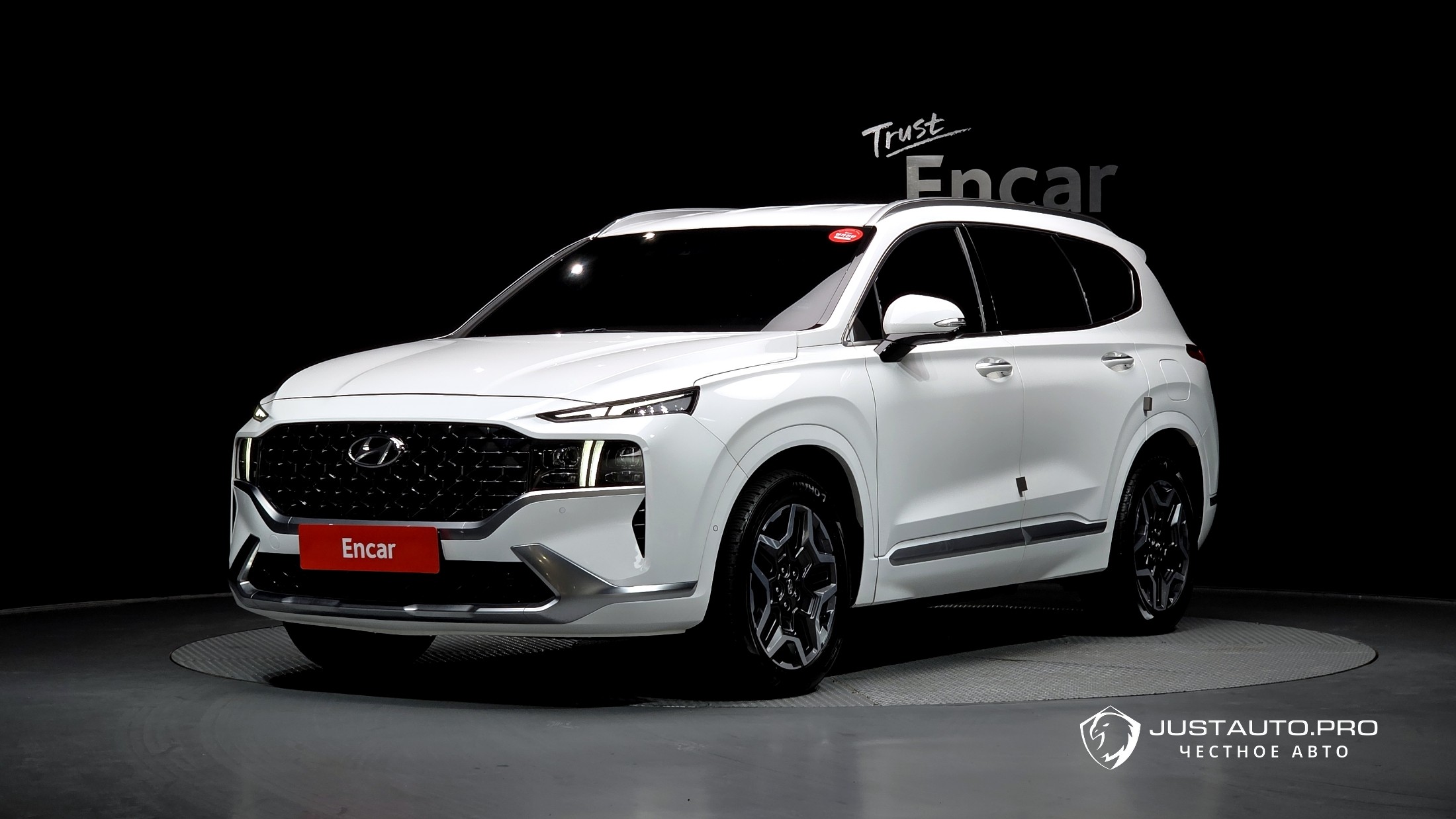 Автомобиль Hyundai Santafe