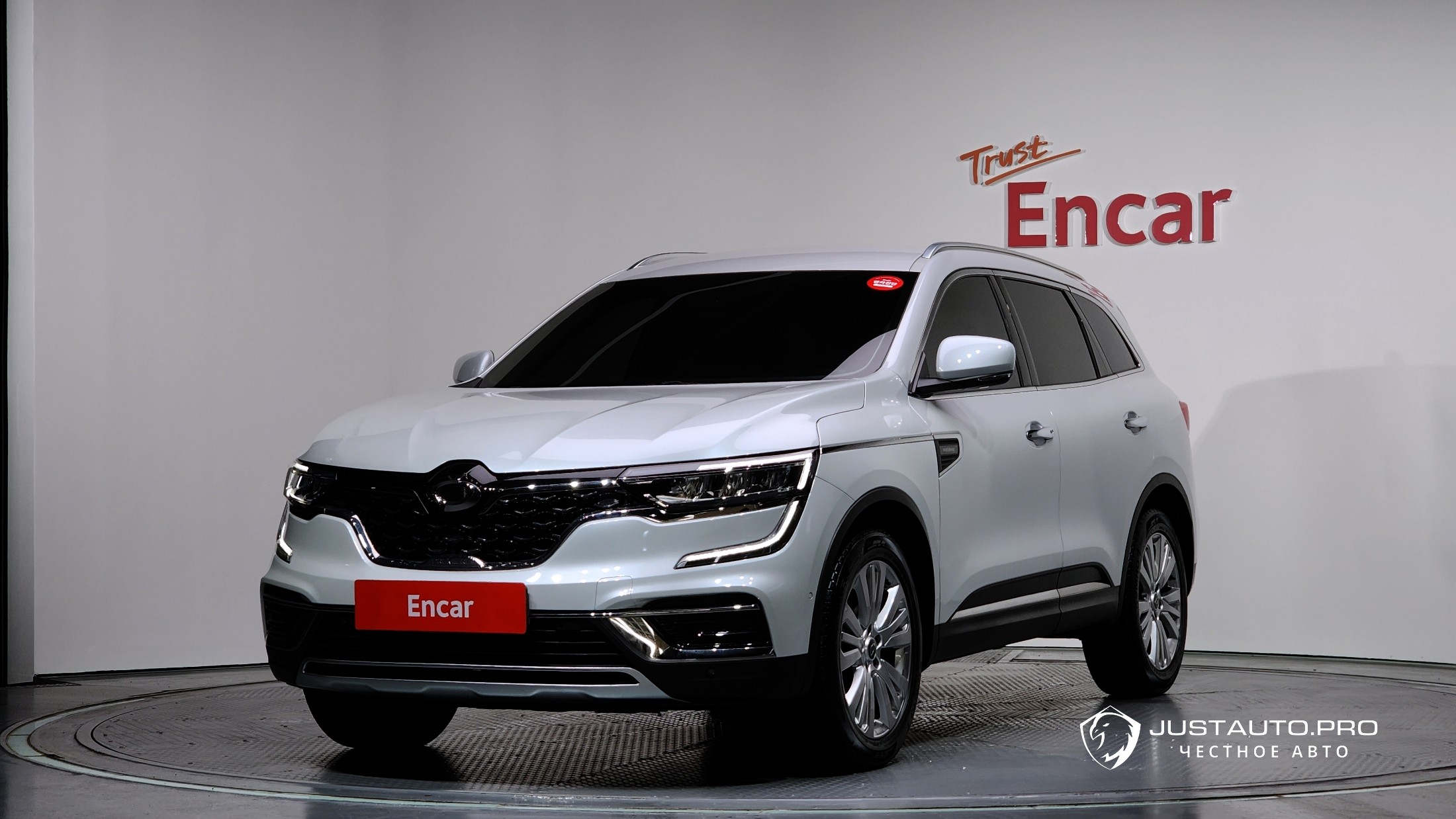 Автомобиль Renault-KoreaSamsung QM6