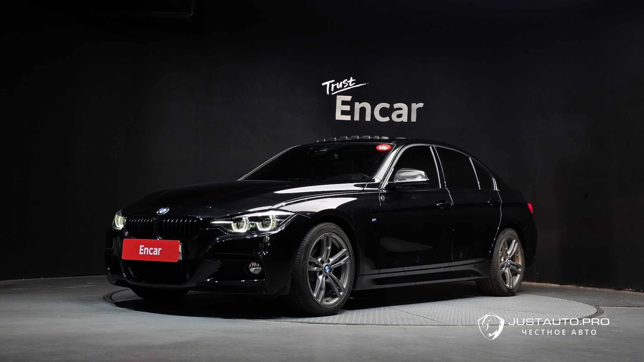 Автомобиль BMW 3-Series