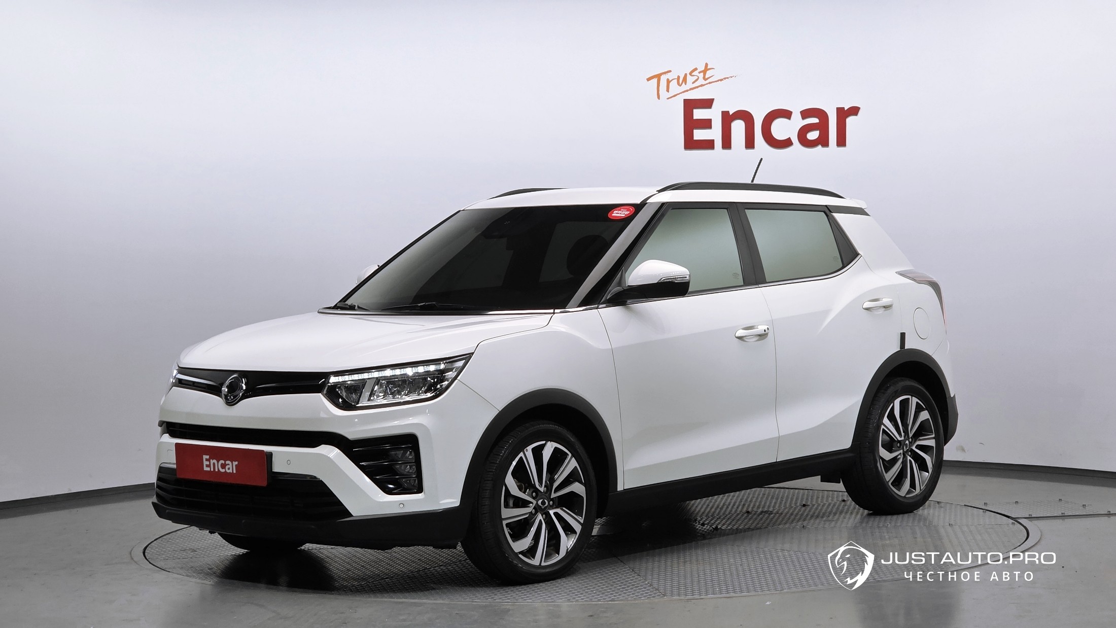 Автомобиль KG_Mobility_Ssangyong TIBOLI