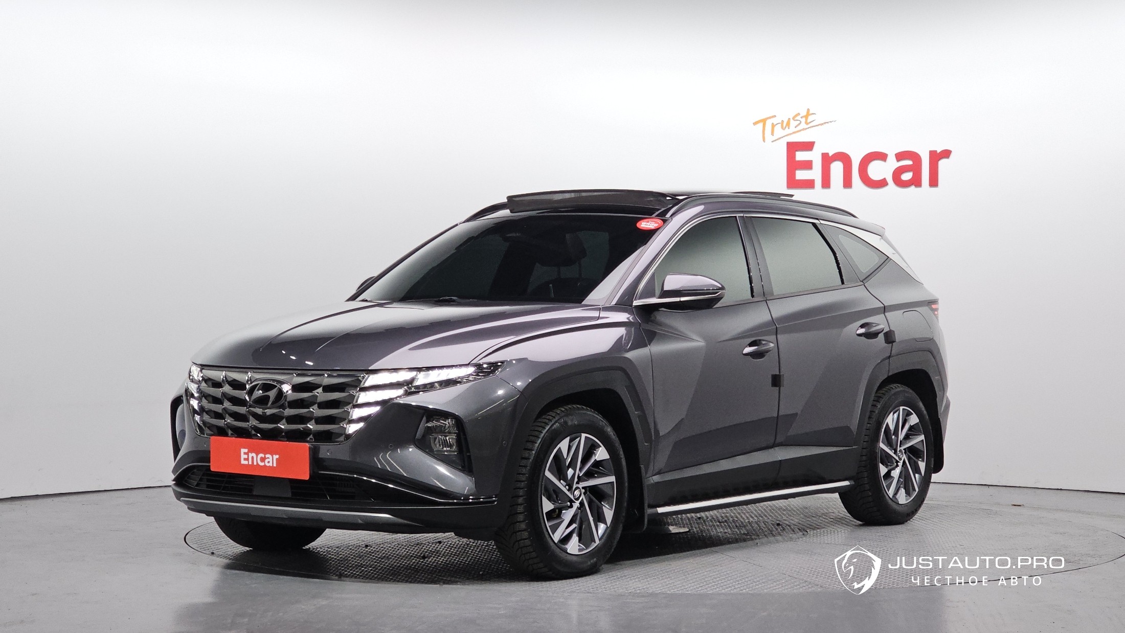 Автомобиль Hyundai Tucson