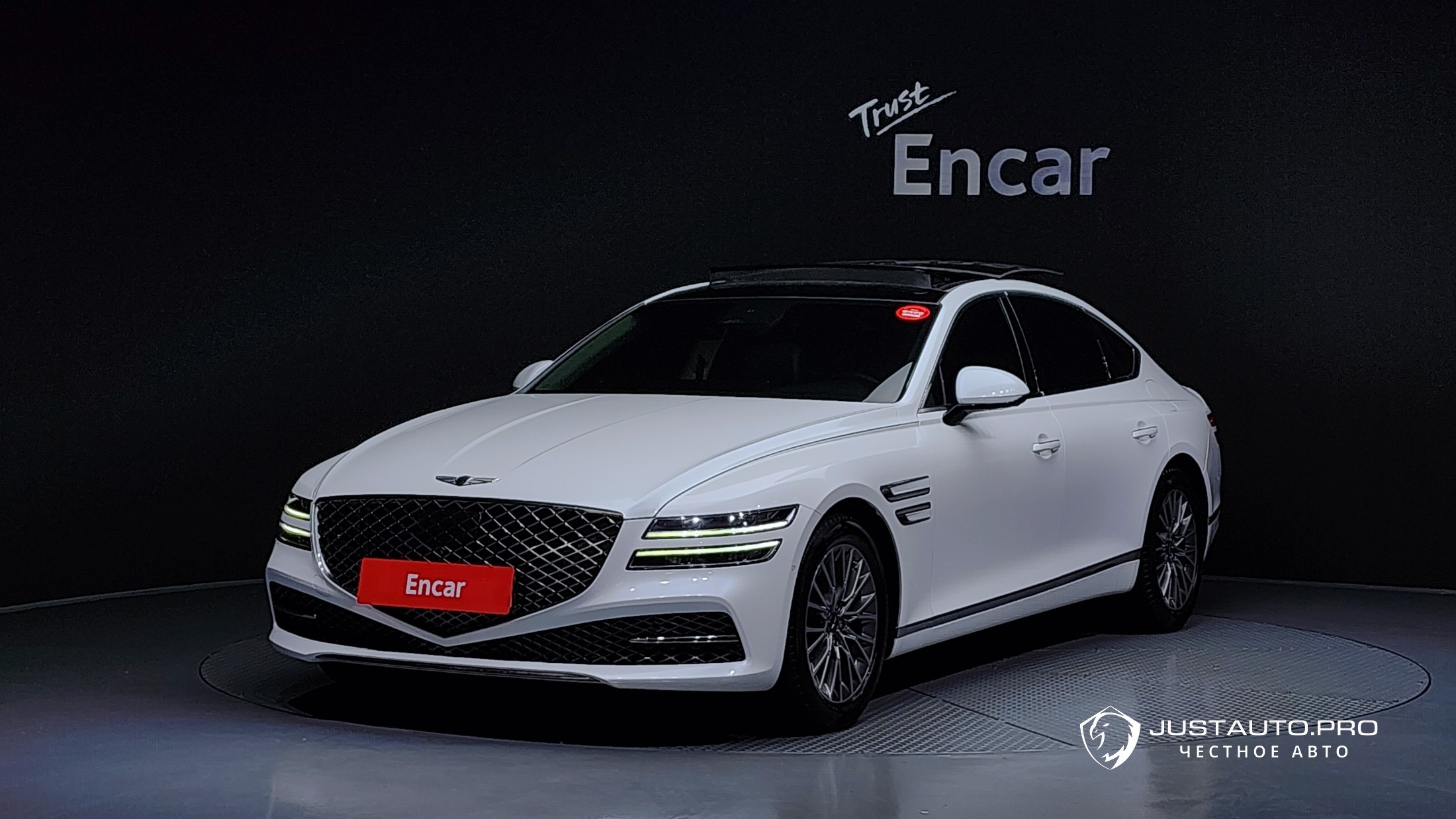 Автомобиль Genesis G80