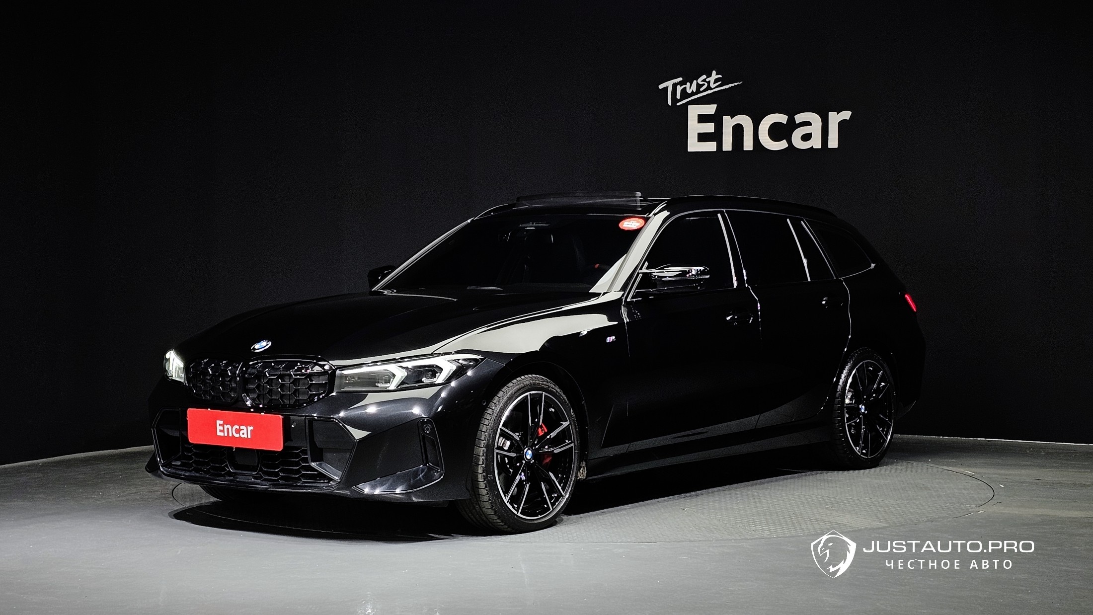 Автомобиль BMW 3-Series