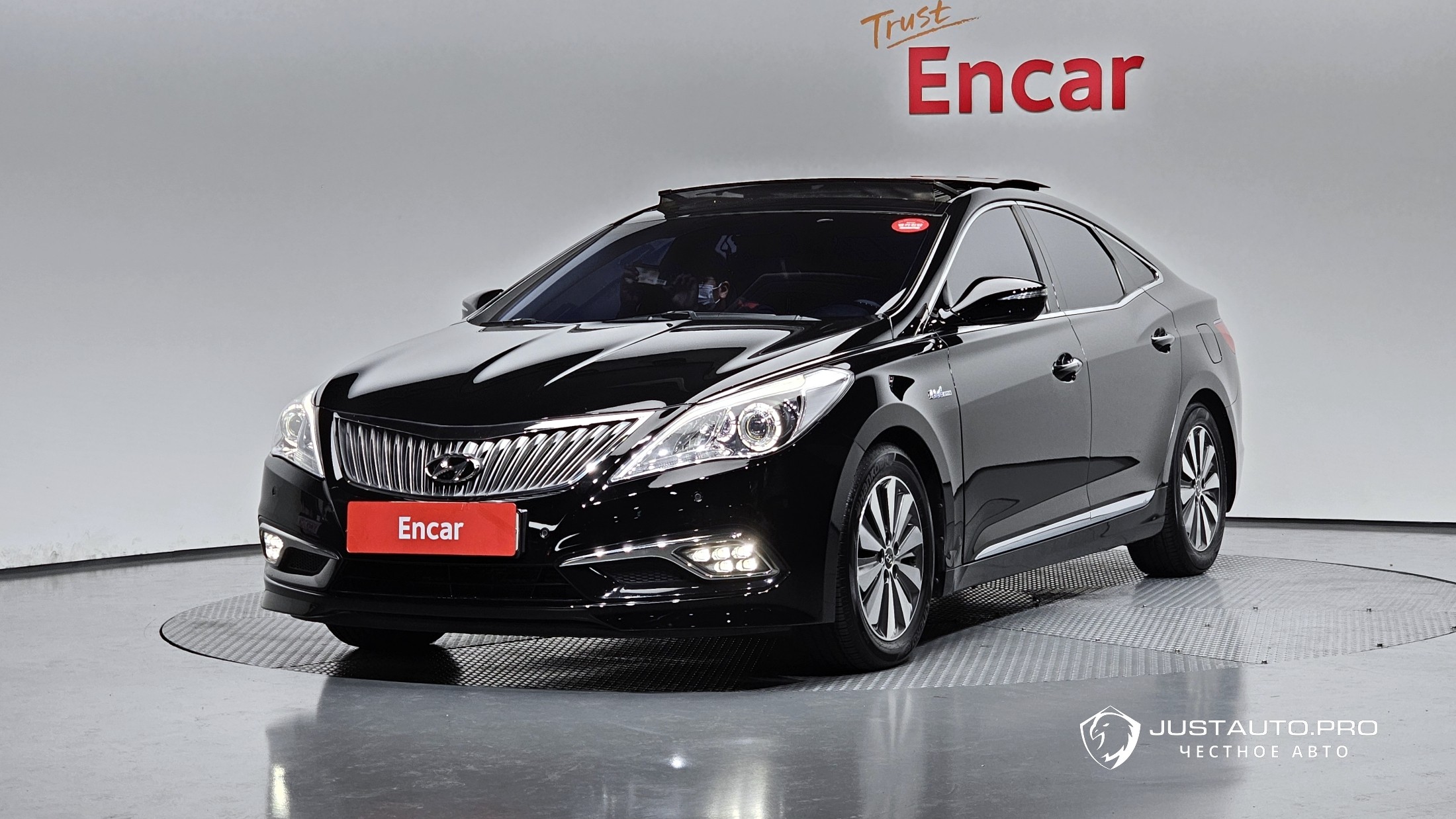 Автомобиль Hyundai Grandeur