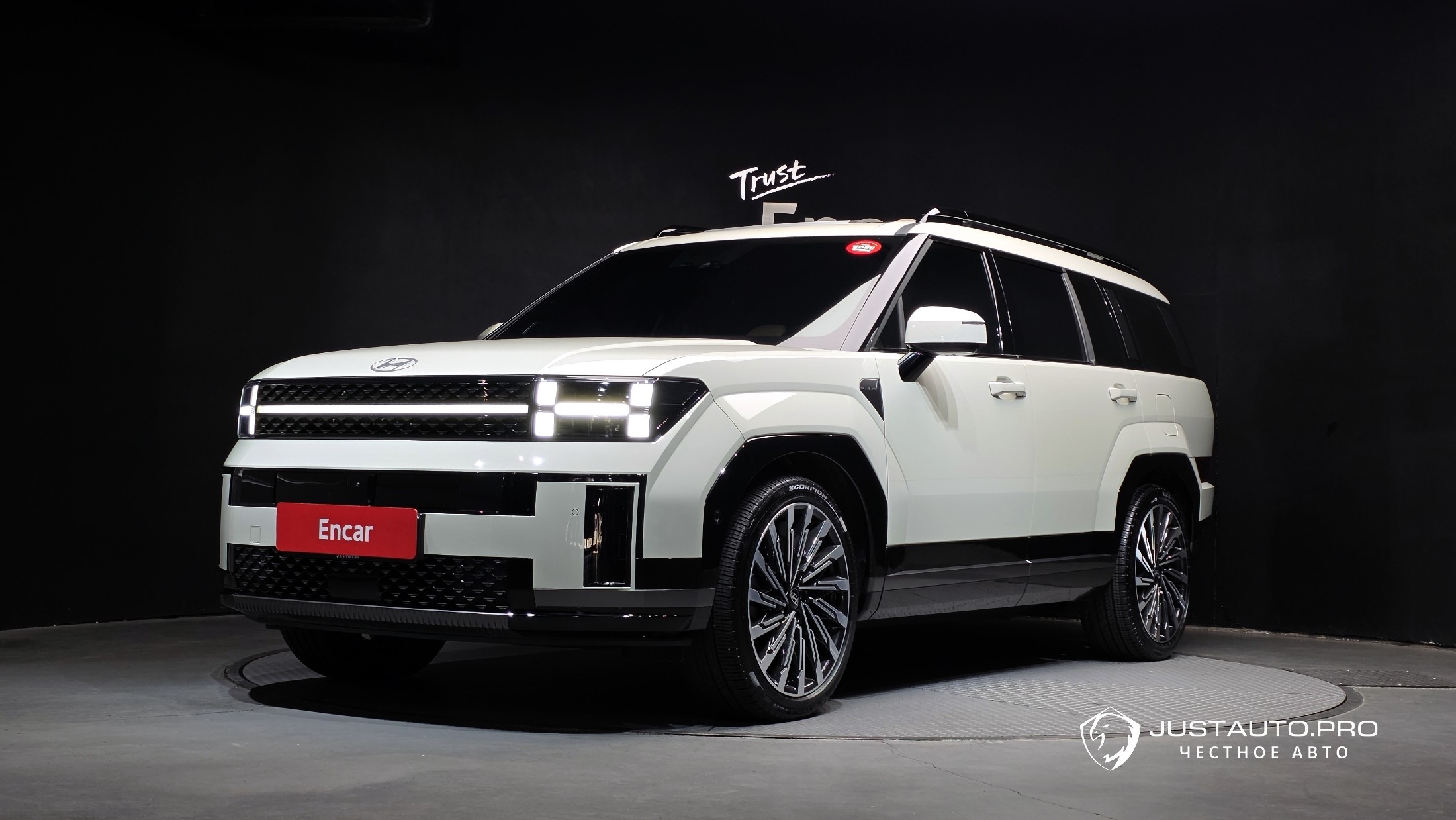 Автомобиль Hyundai Santafe