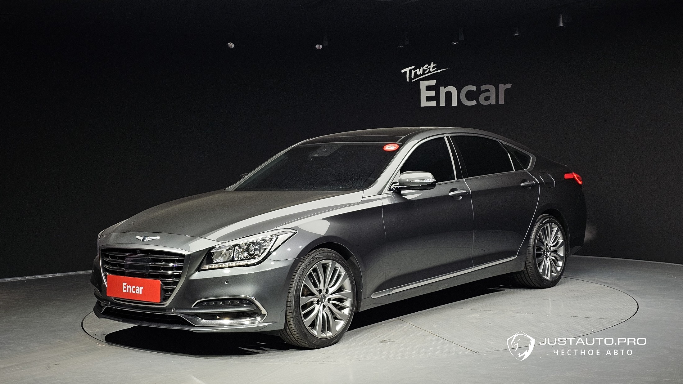 Автомобиль Genesis G80
