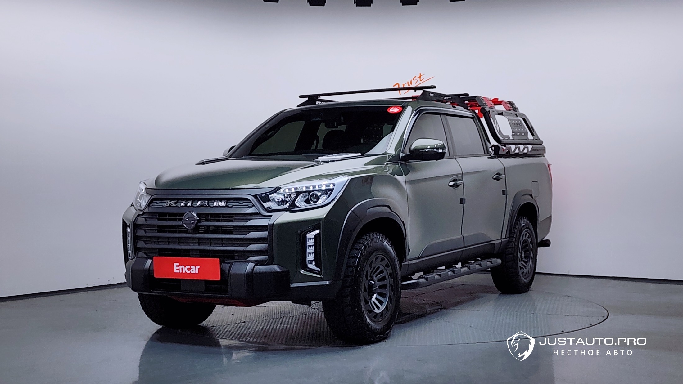 Автомобиль KG_Mobility_Ssangyong Rexton