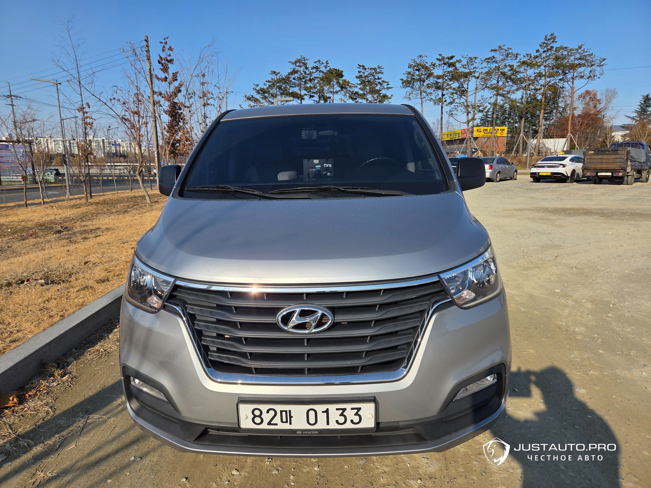 Автомобиль Hyundai Starex