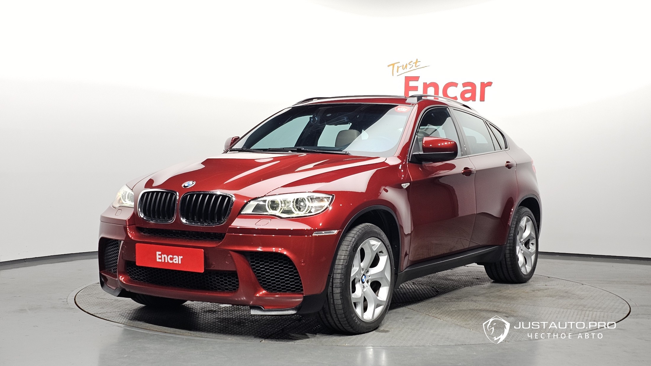 Автомобиль BMW X6