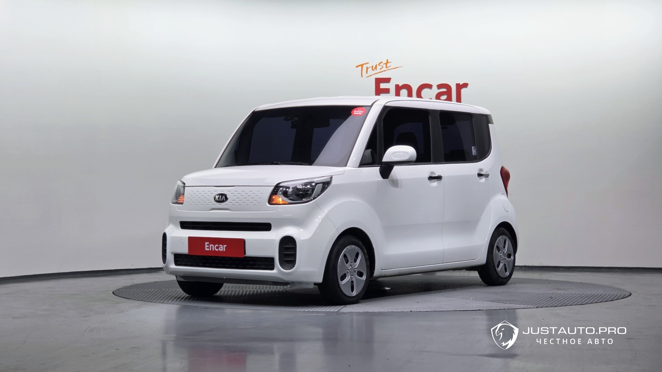 Автомобиль Kia RAY