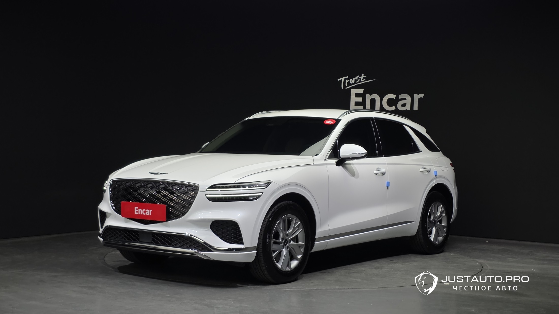 Автомобиль Genesis GV70