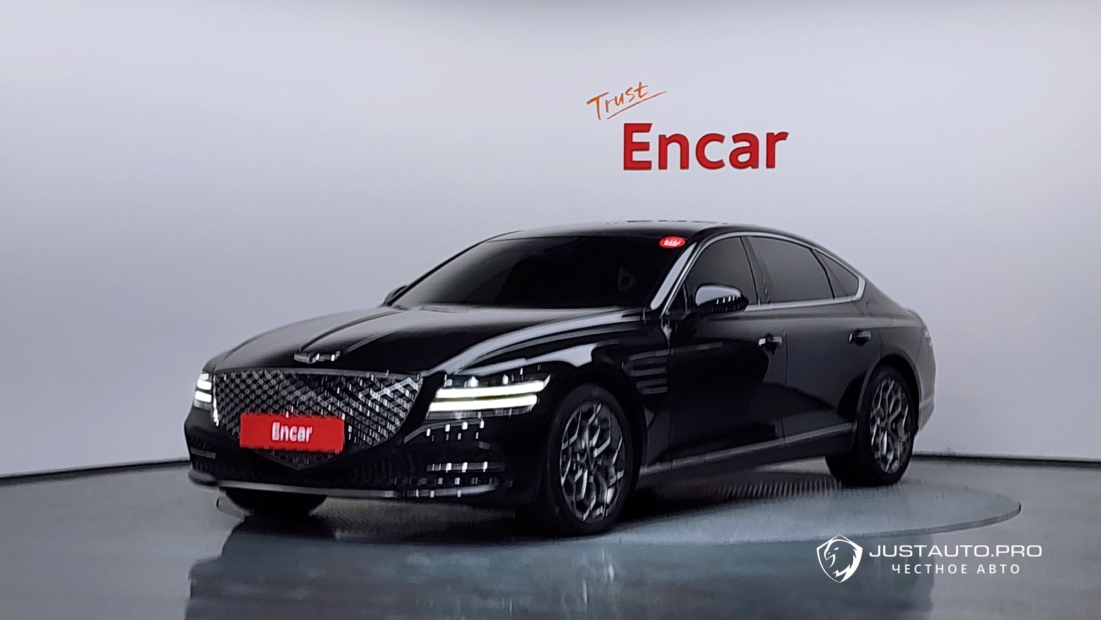 Автомобиль Genesis G80