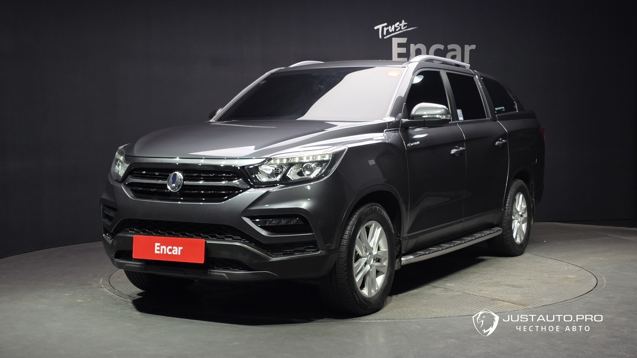Автомобиль KG_Mobility_Ssangyong Rexton