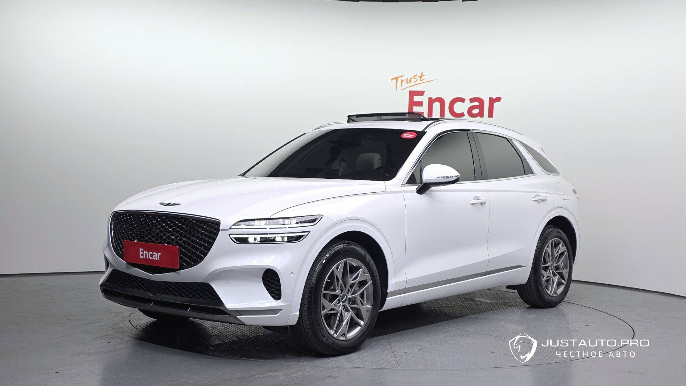 Автомобиль Genesis GV70