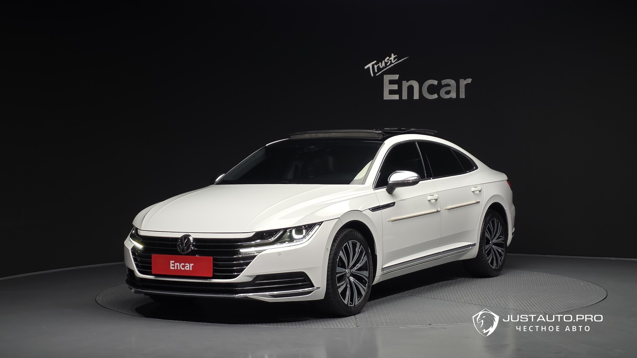 Автомобиль Volkswagen Arteon