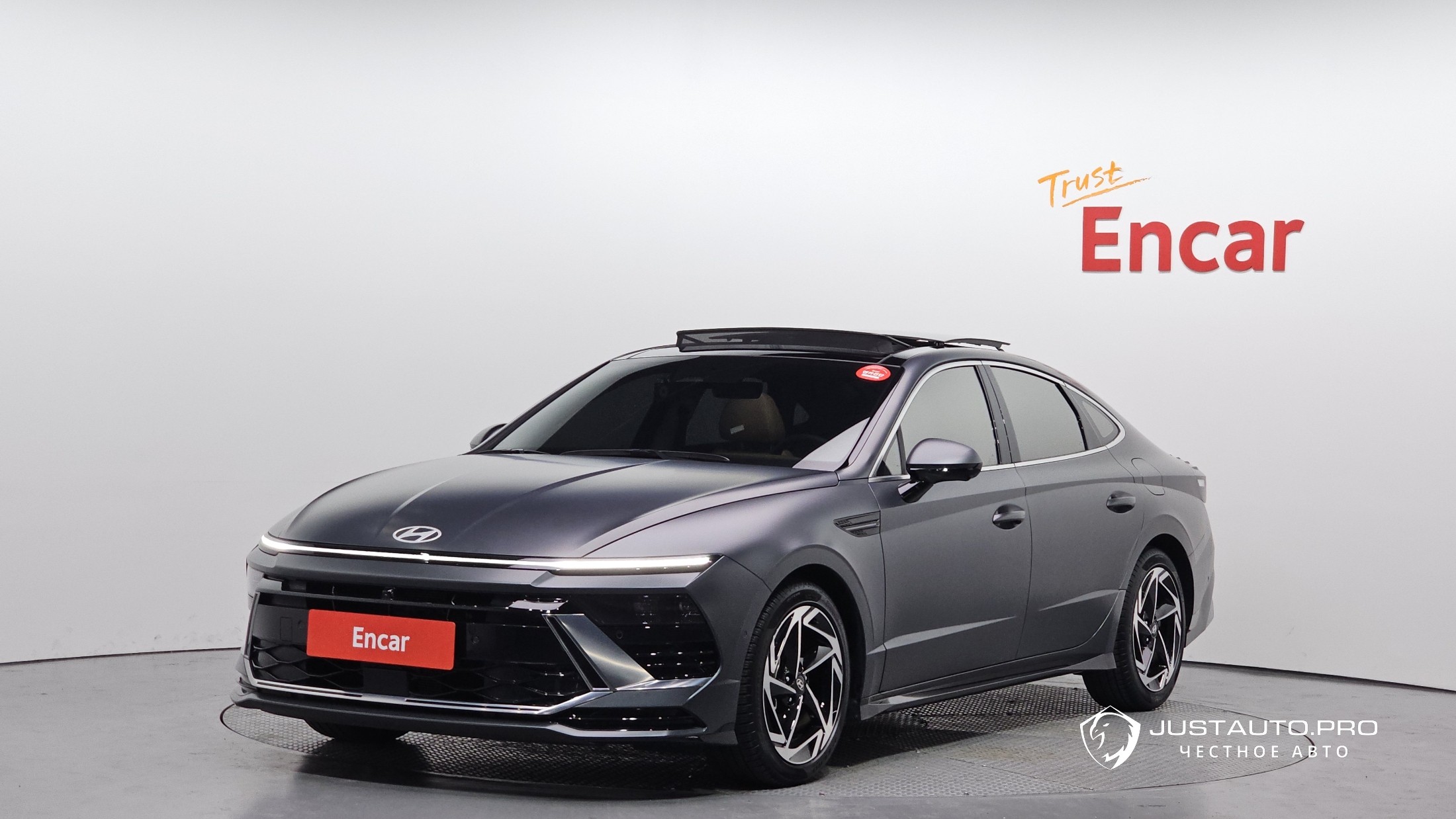 Автомобиль Hyundai Sonata