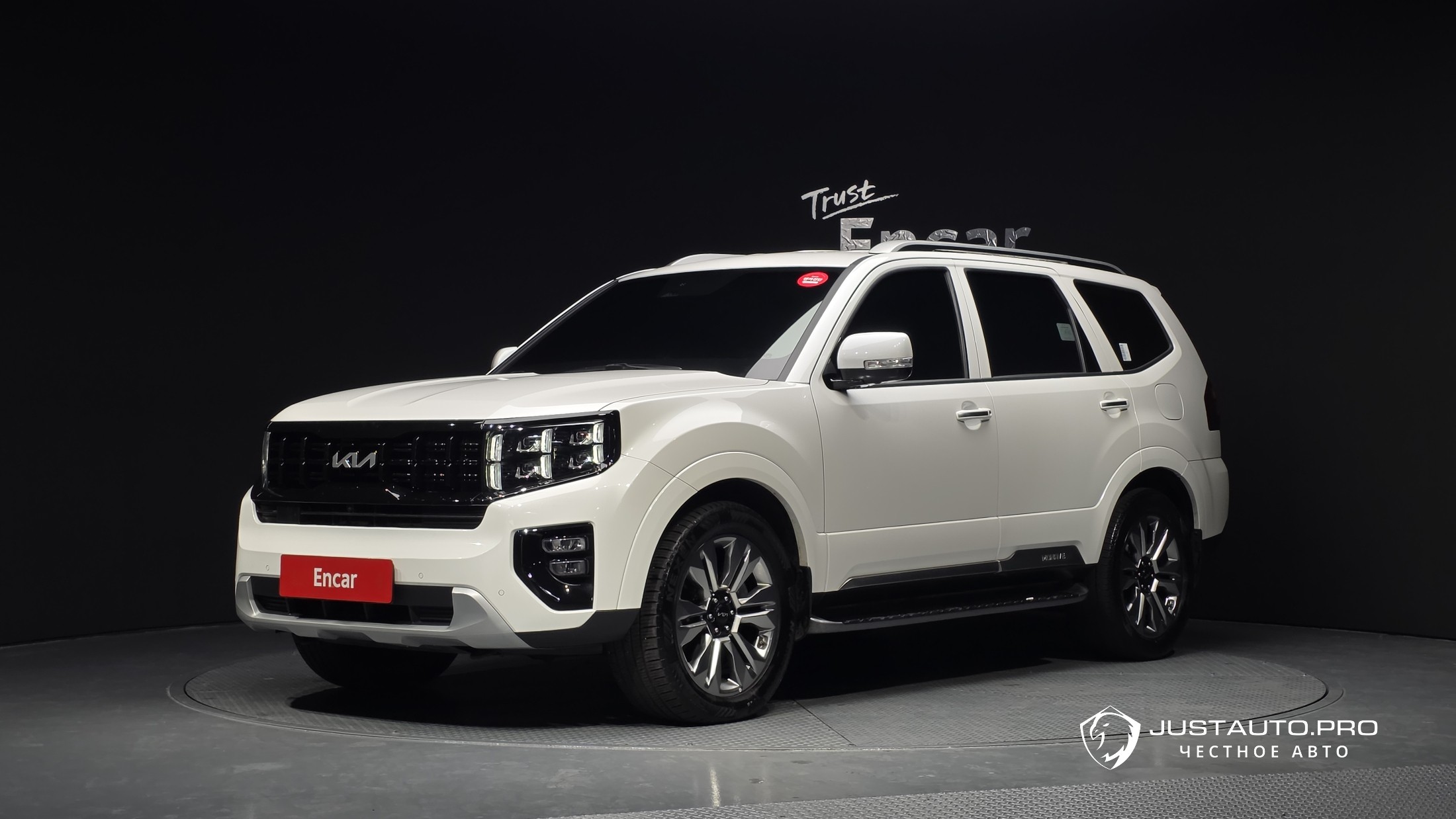 Автомобиль Kia Mohave