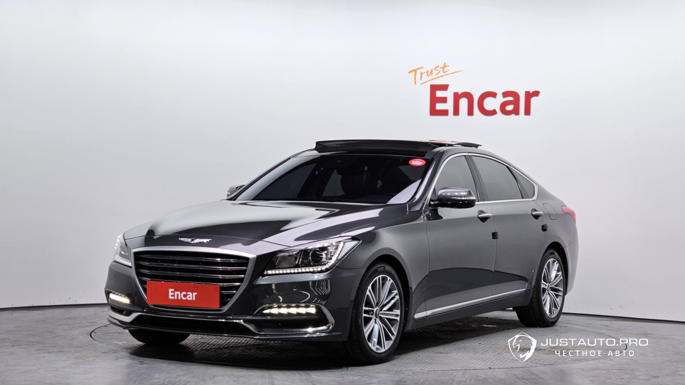 Автомобиль Genesis G80