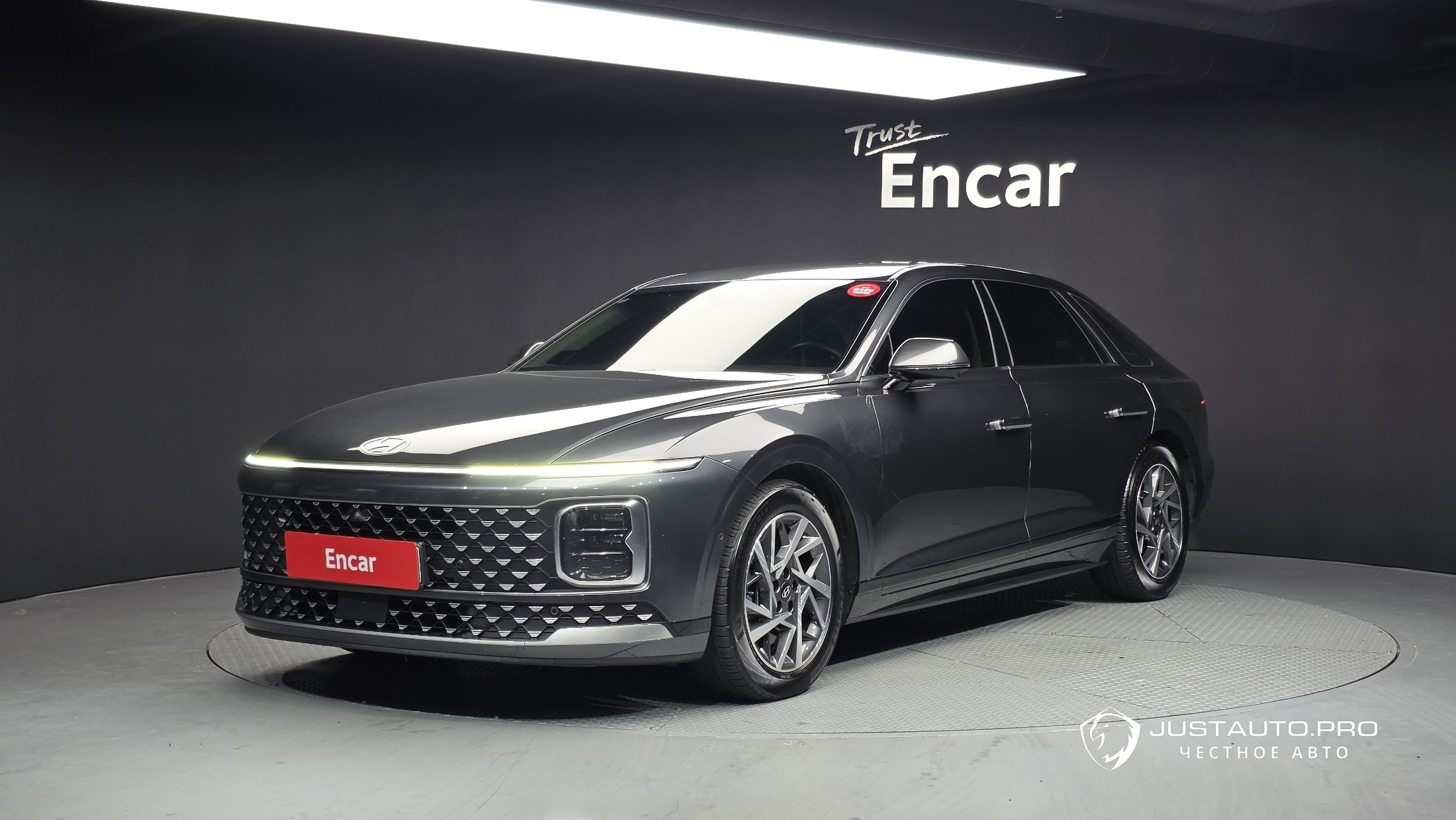 Автомобиль Hyundai Grandeur