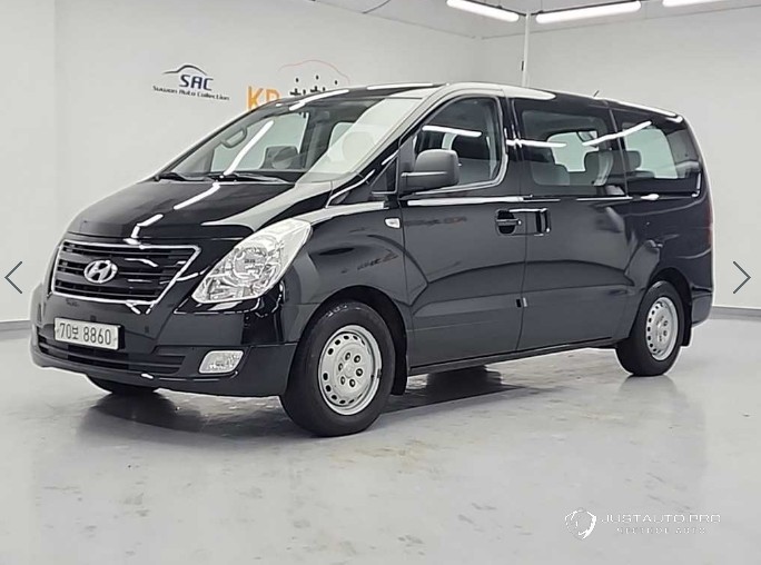 Автомобиль Hyundai Starex