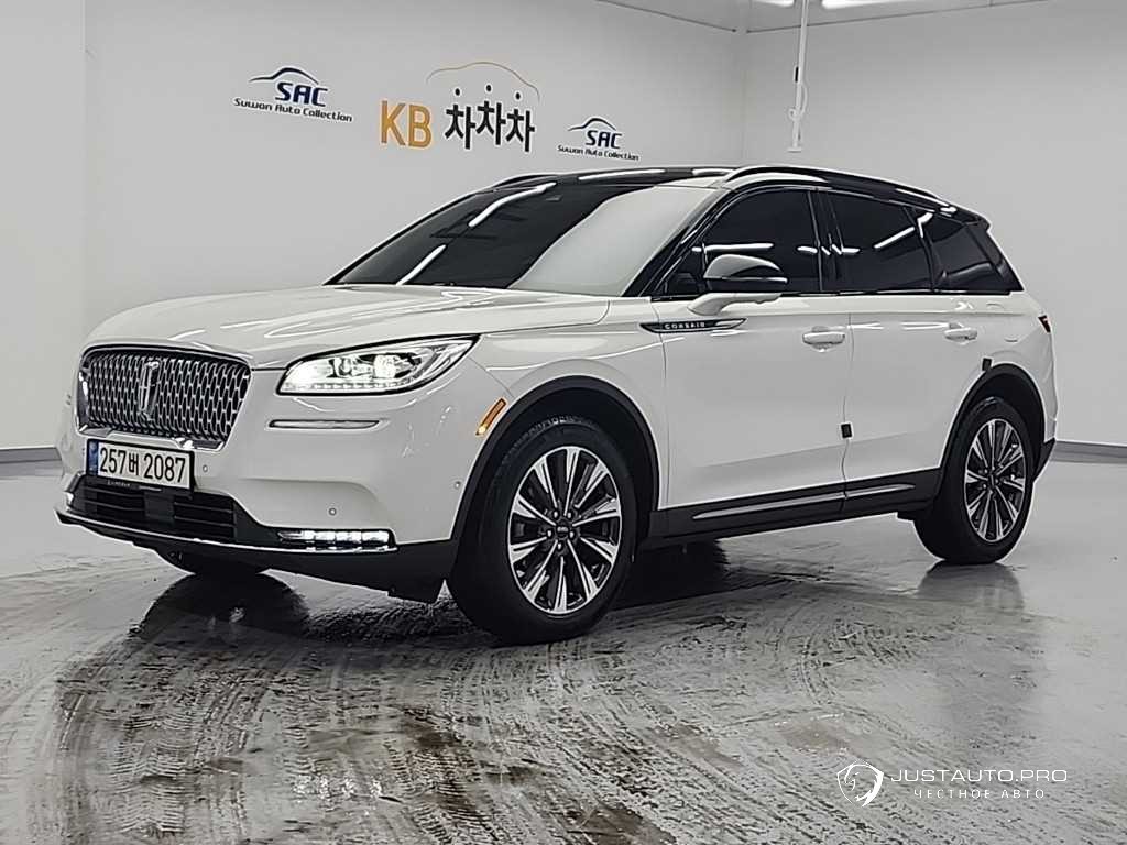 Автомобиль Lincoln Corsair