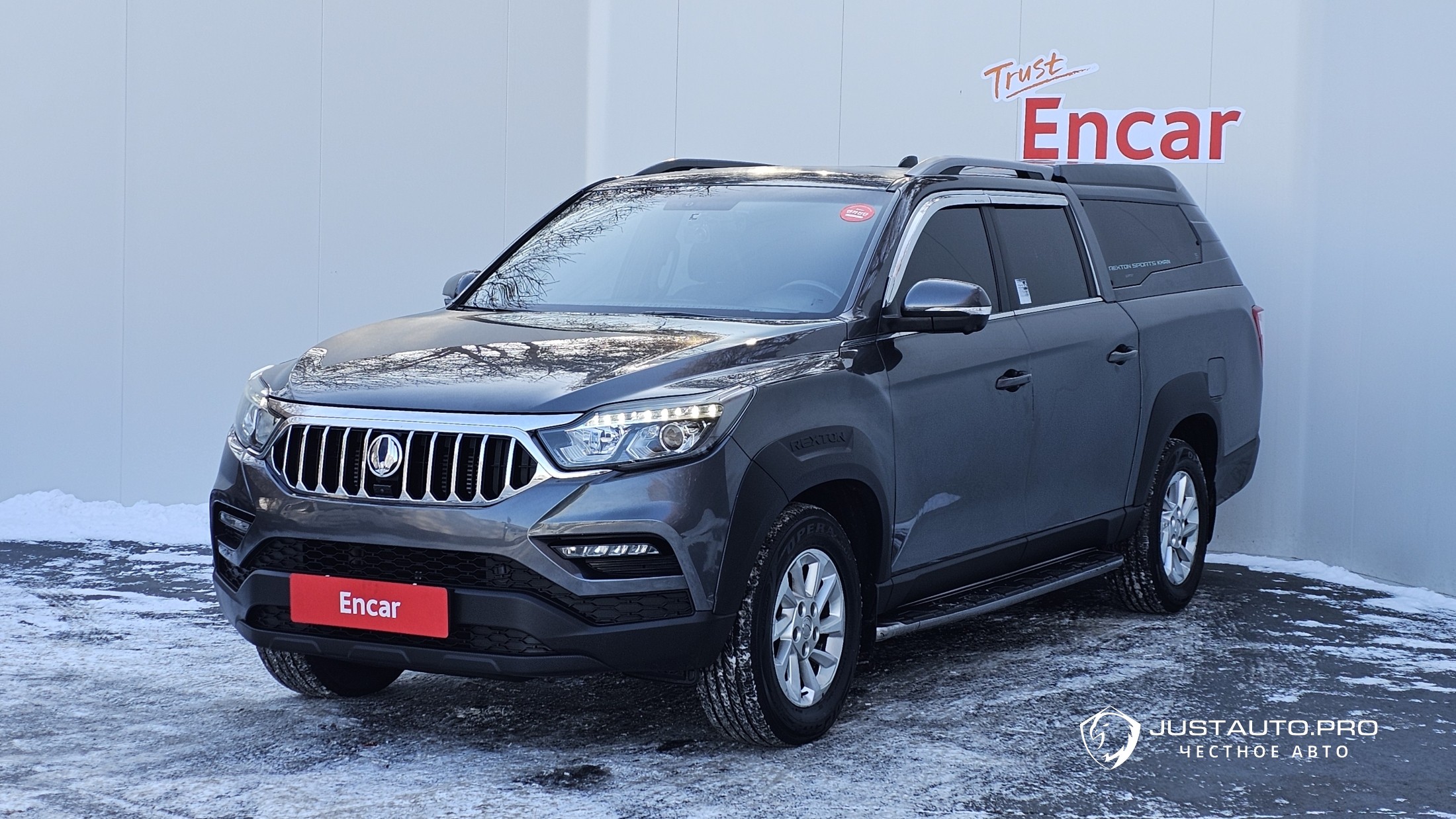 Автомобиль KG_Mobility_Ssangyong Rexton