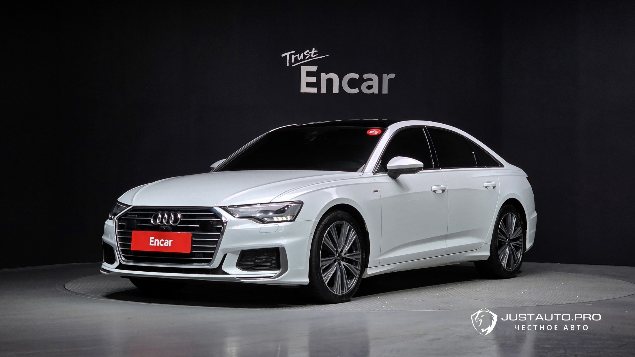 Автомобиль Audi A6